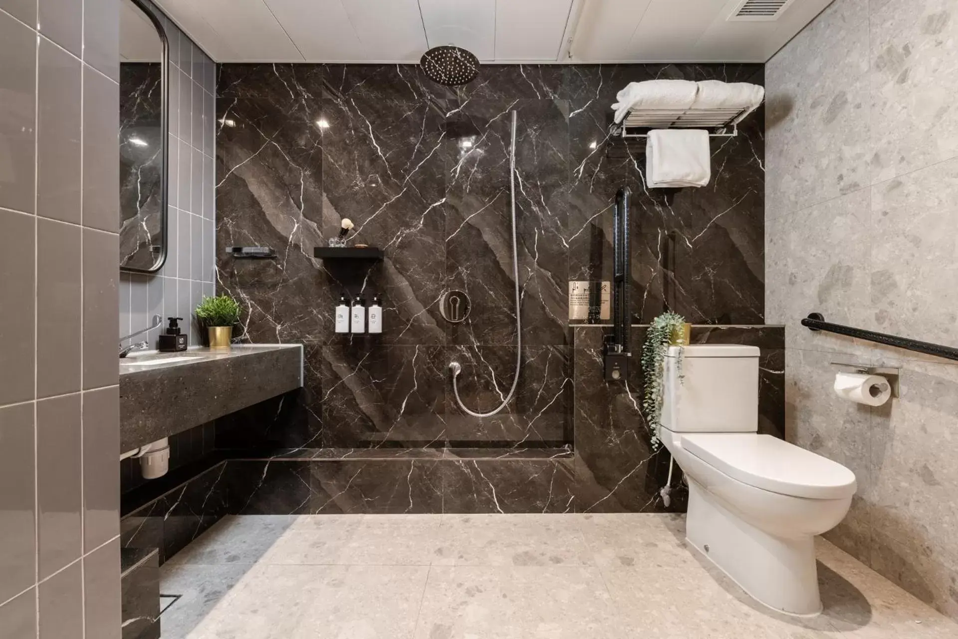 Shower, Bathroom in Dash Living on Hollywood