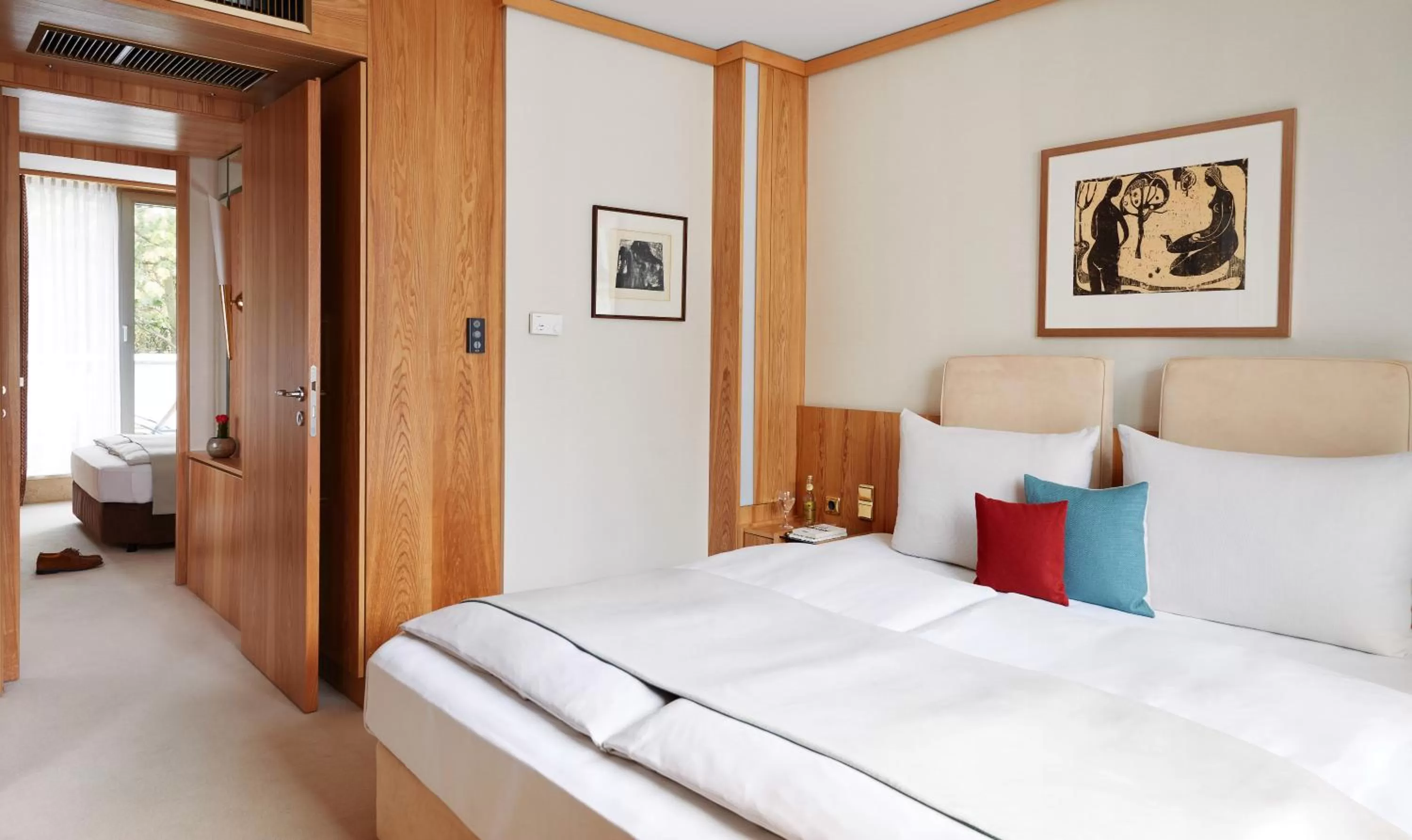 Bedroom, Bed in Living Hotel Kanzler