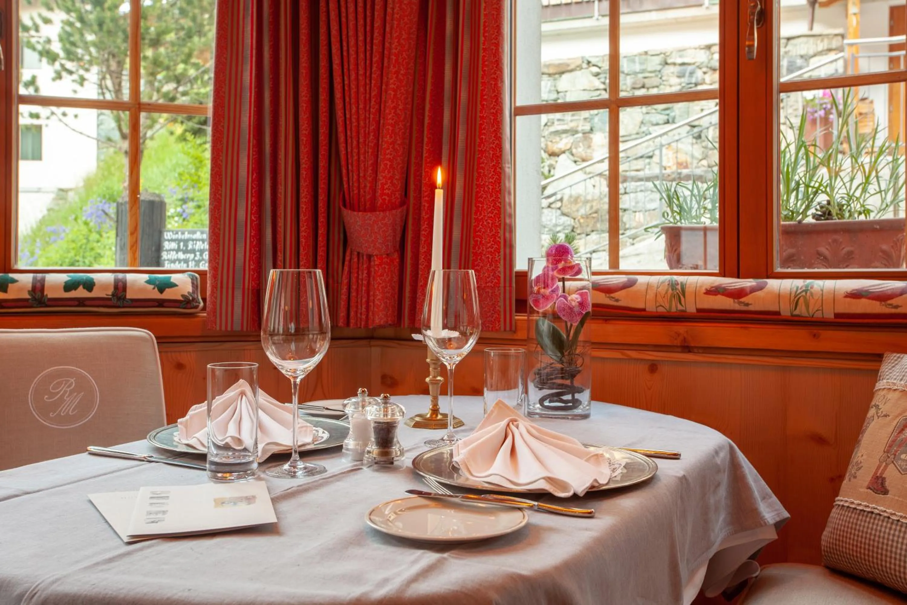 Restaurant/places to eat in Hotel Berghof