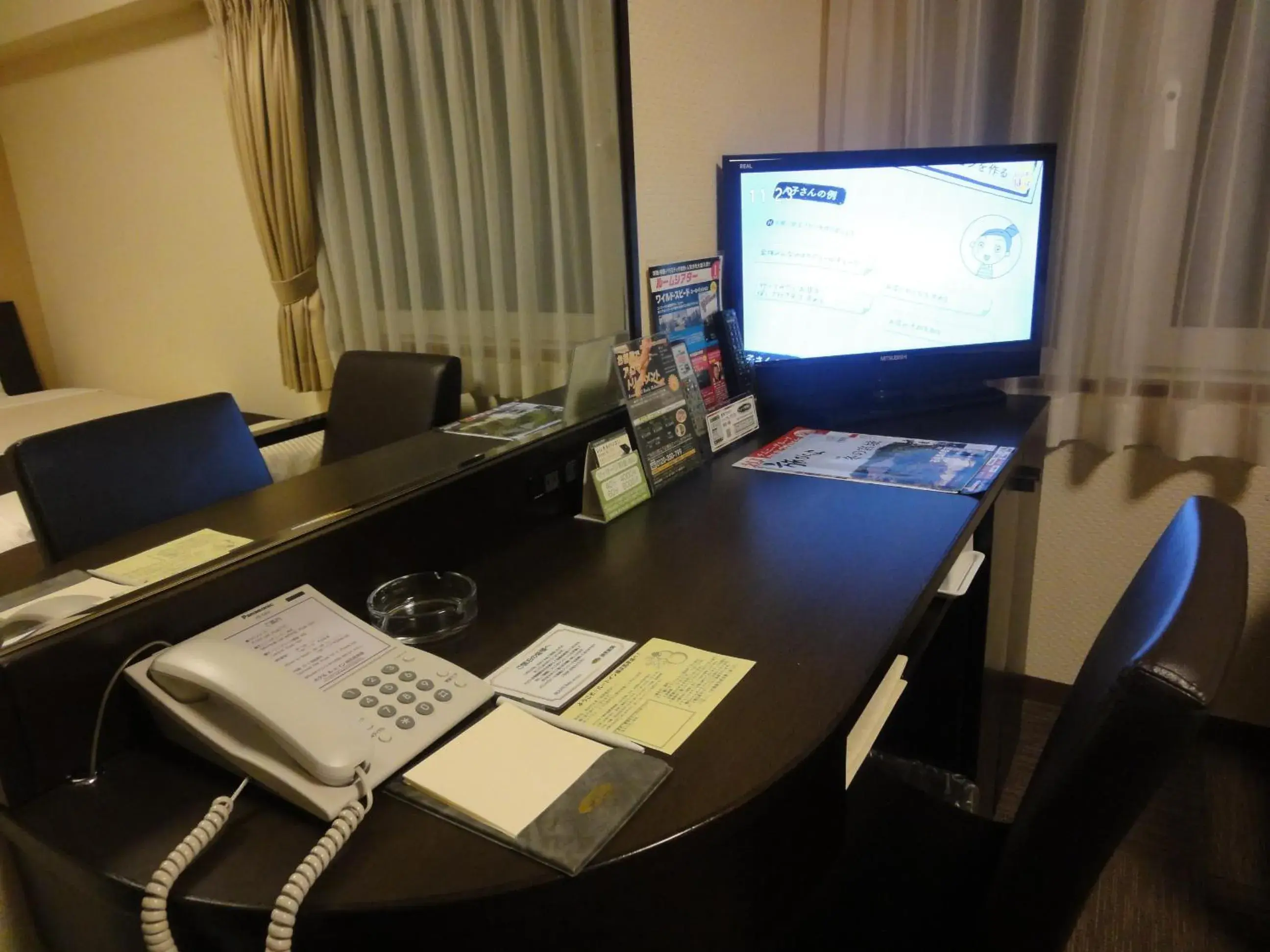 TV and multimedia, Business Area/Conference Room in Hotel Route-Inn Yokohama Bashamichi