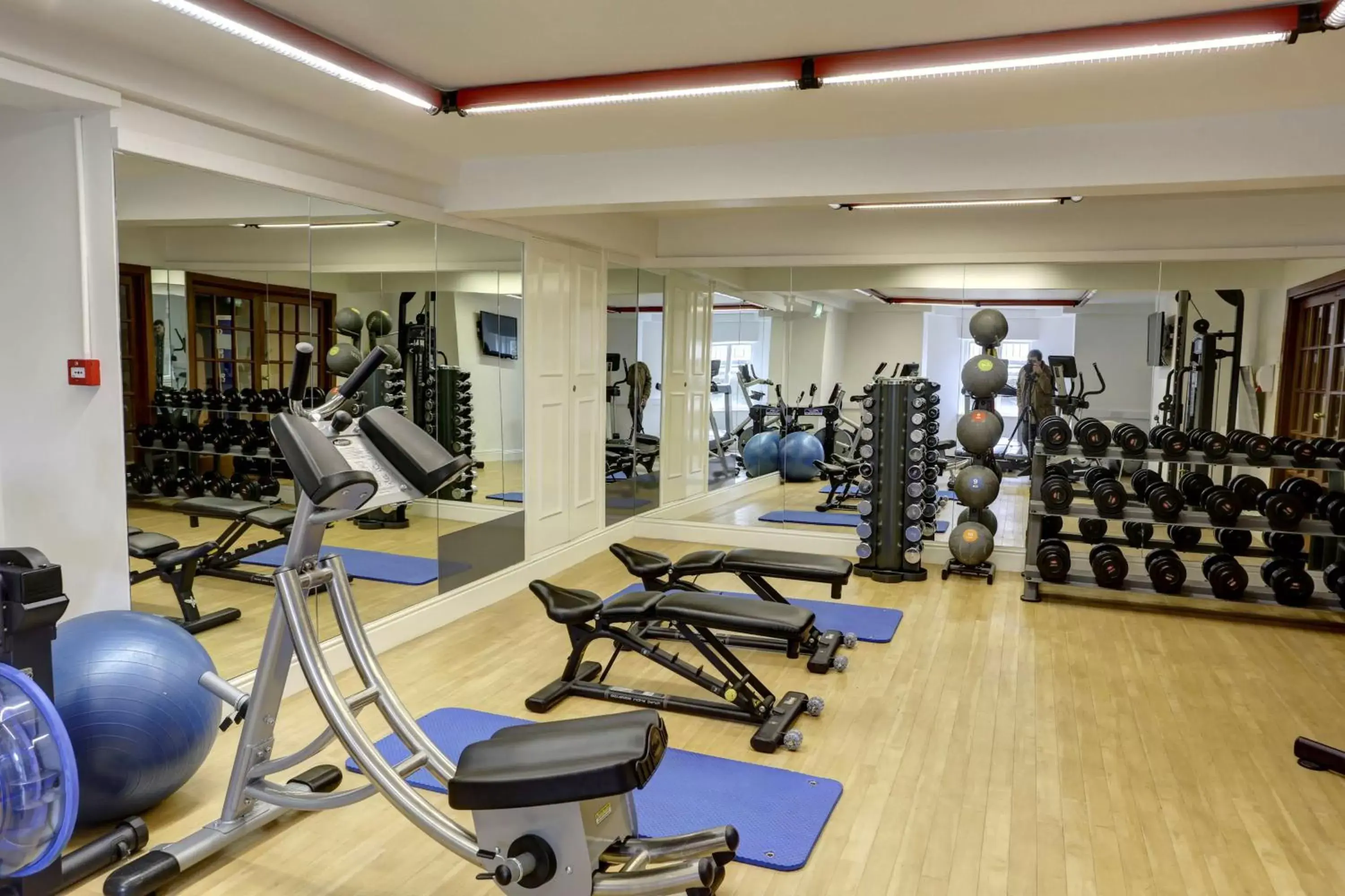 Activities, Fitness Center/Facilities in B/W Plus Buxton Lee Wood Hotel