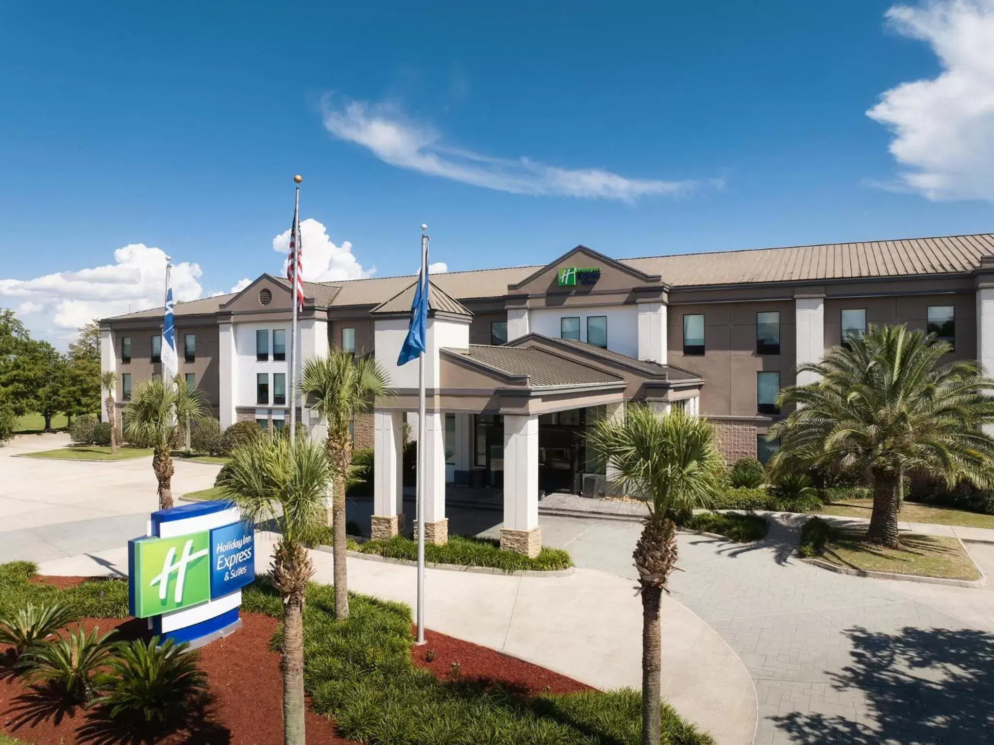 Property Building in Holiday Inn Express and Suites New Orleans Airport, an IHG Hotel