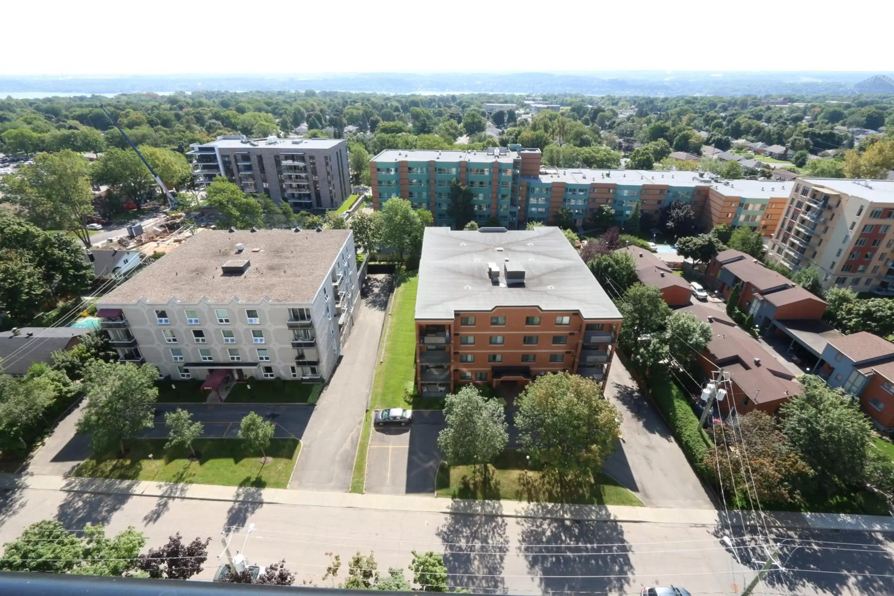 Bird's eye view, Bird's-eye View in Hotel Classique