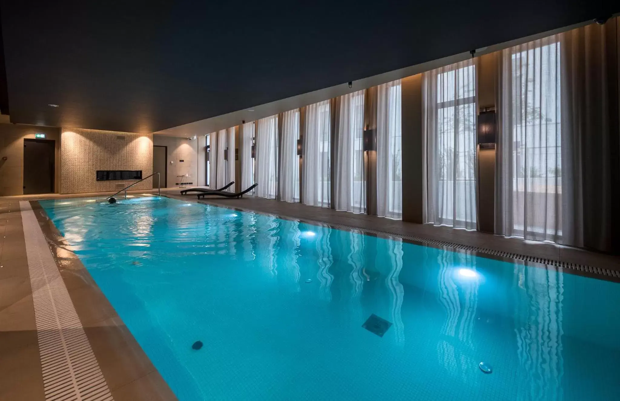 Swimming pool, Property Building in Hotel Lembitu Tallinn