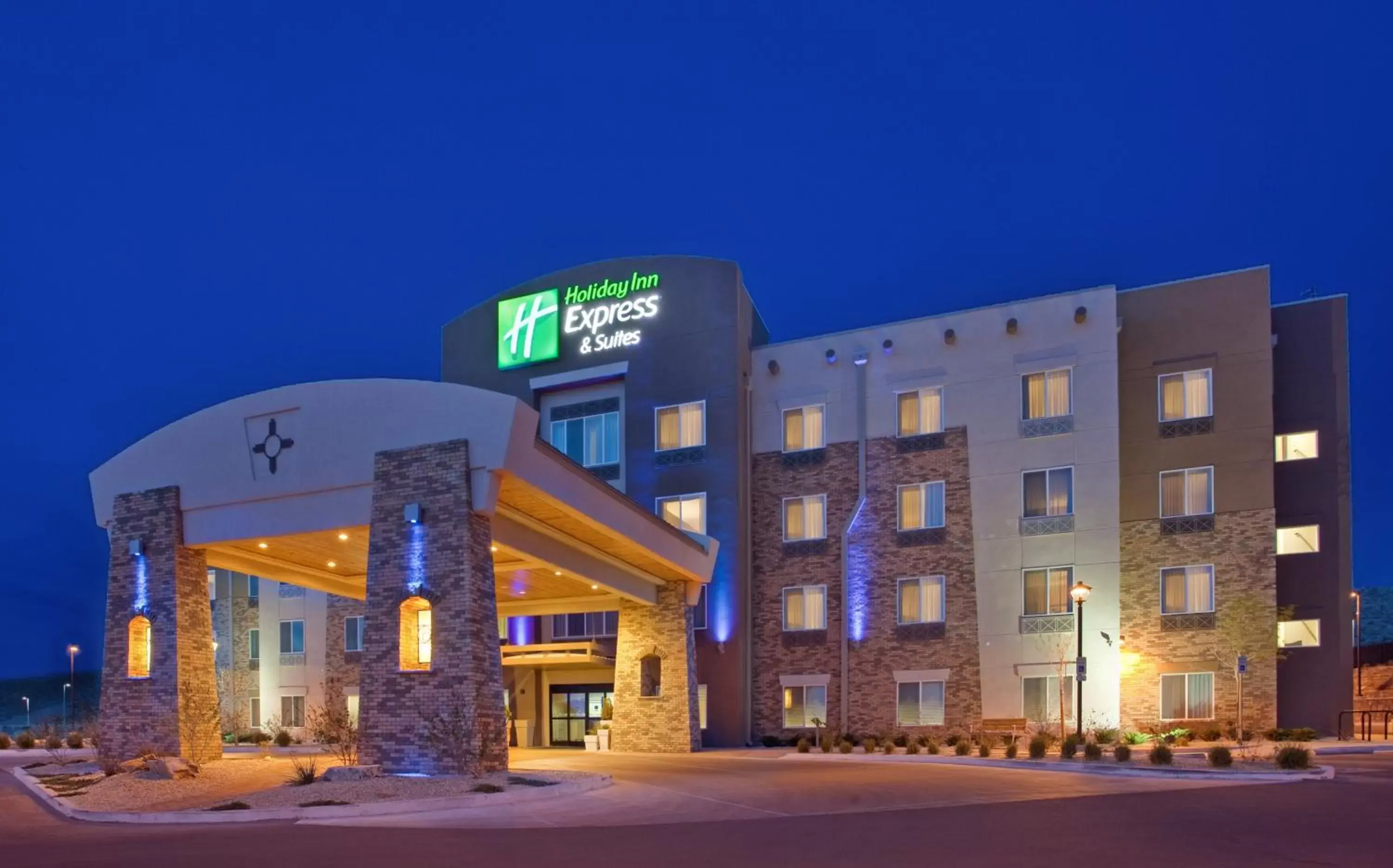 Property Building in Holiday Inn Express Las Cruces North, an IHG Hotel