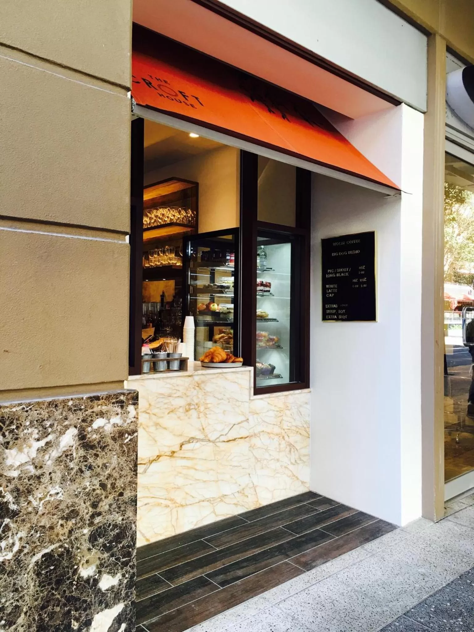 Food and drinks in The Sebel Brisbane