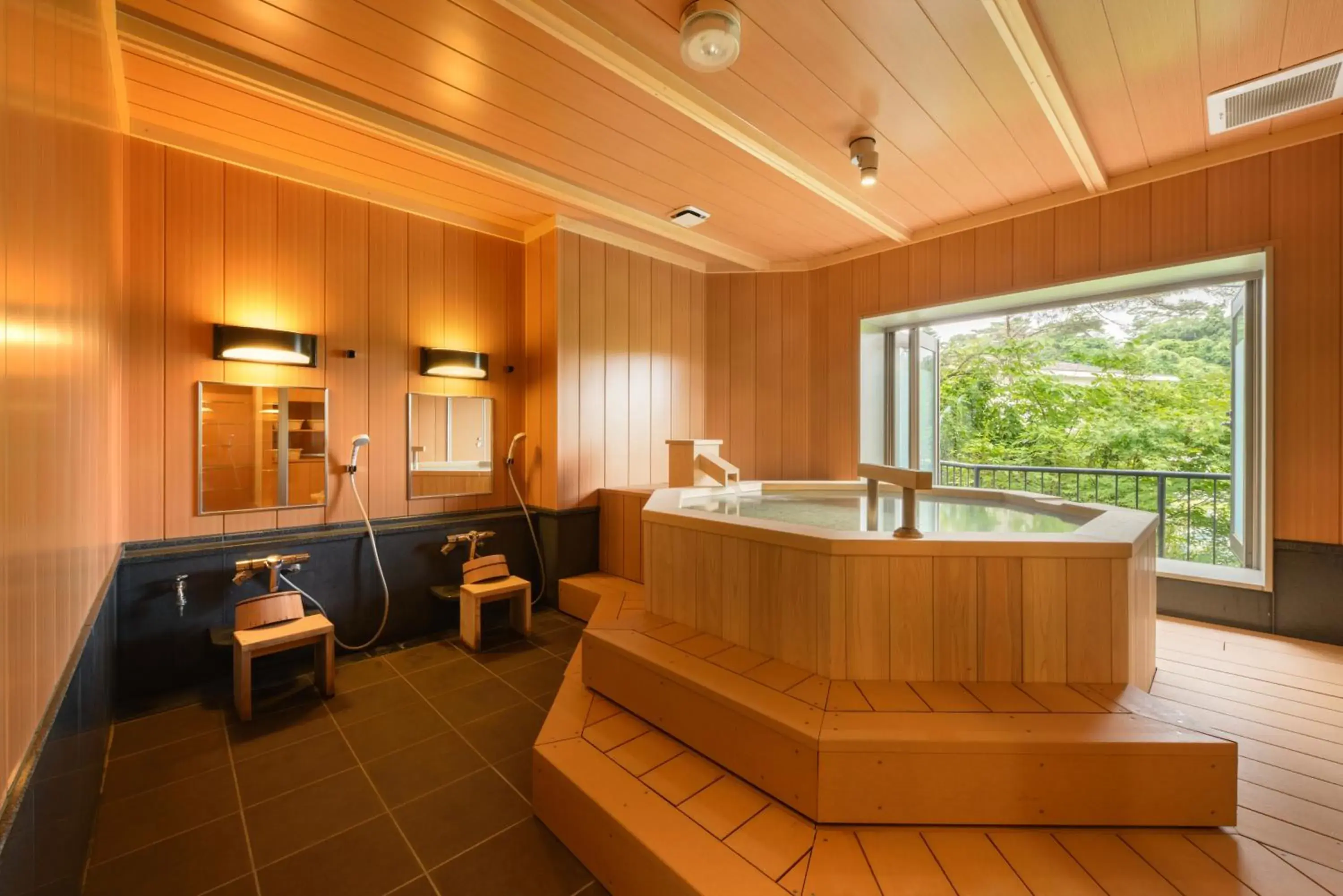 Spa and wellness centre/facilities in Shintomi-tei