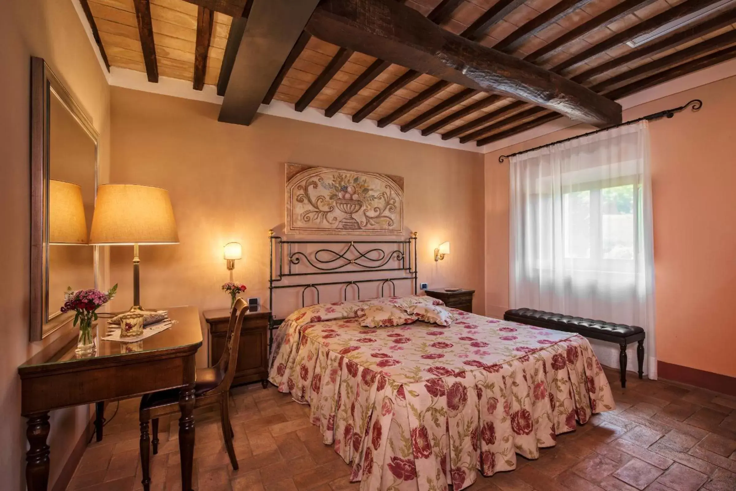 Bed, Room Photo in Relais Osteria Dell'Orcia