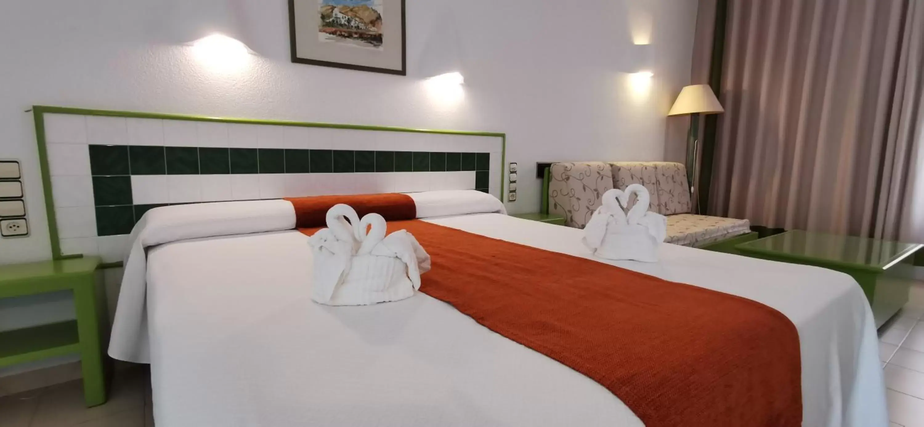 Bed in Hotel Puntazo II