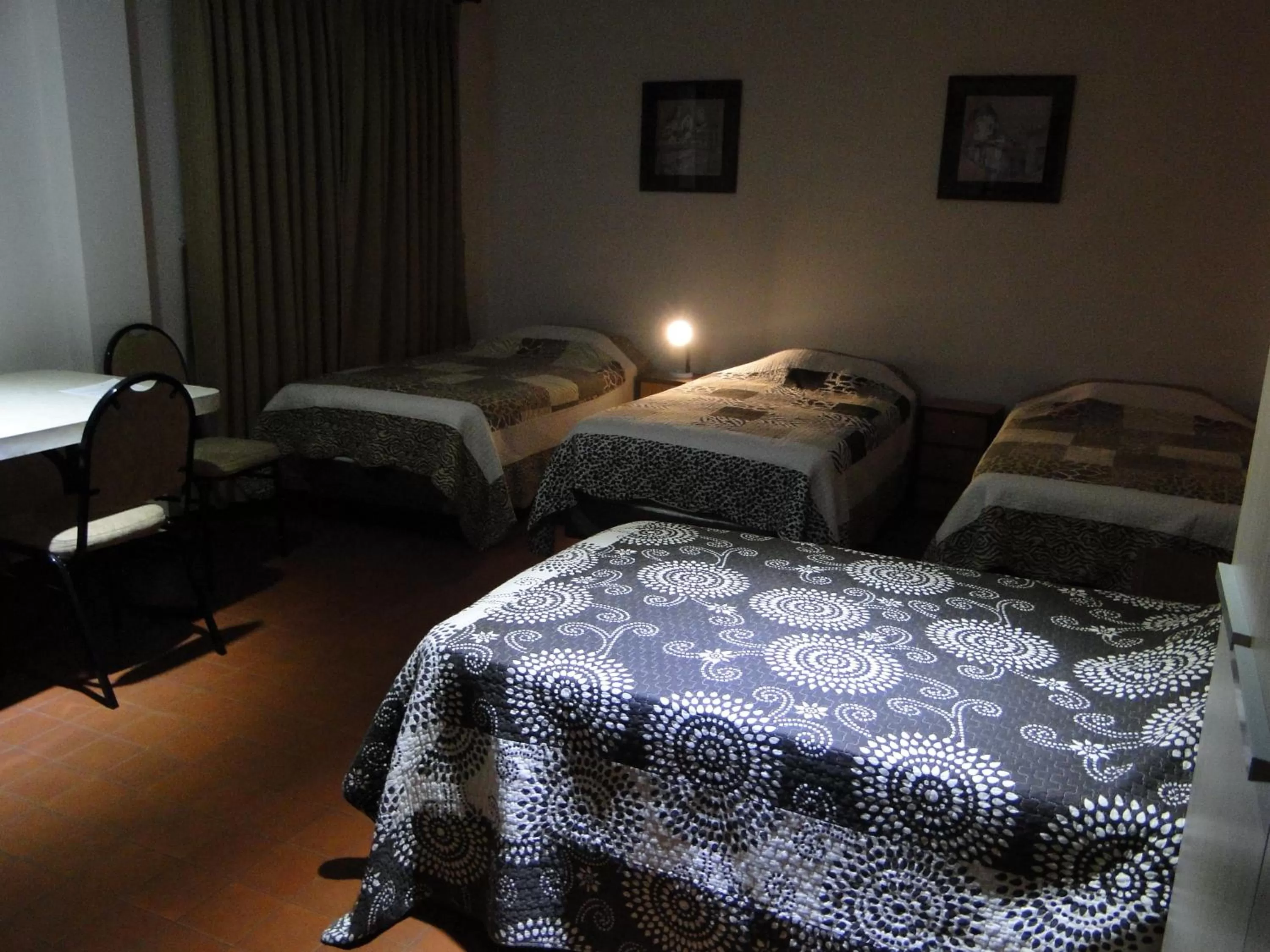 Bed in Cittadella Hostal