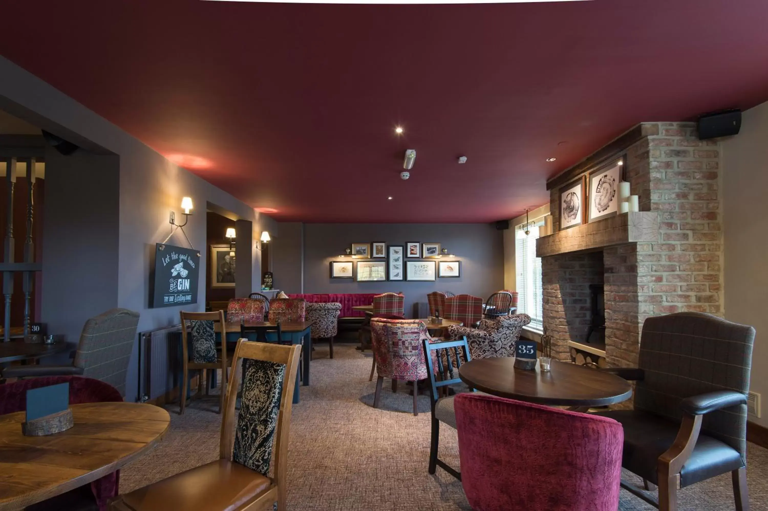 Restaurant/places to eat, Lounge/Bar in Owl, Hambleton by Marston's Inns