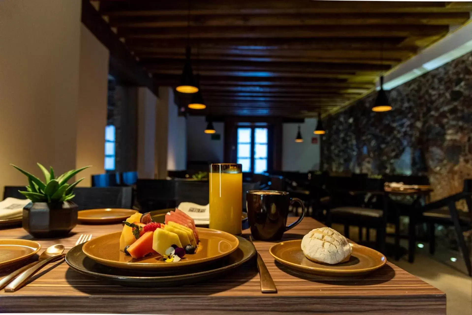 Breakfast, Restaurant/Places to Eat in Casa de la Luz Hotel Boutique