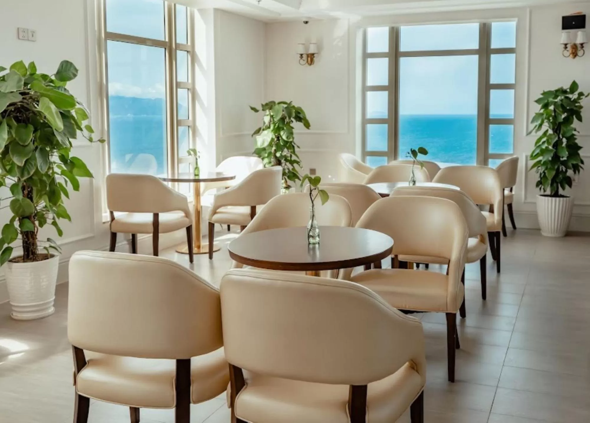 Swimming pool in MerPerle Beach Hotel