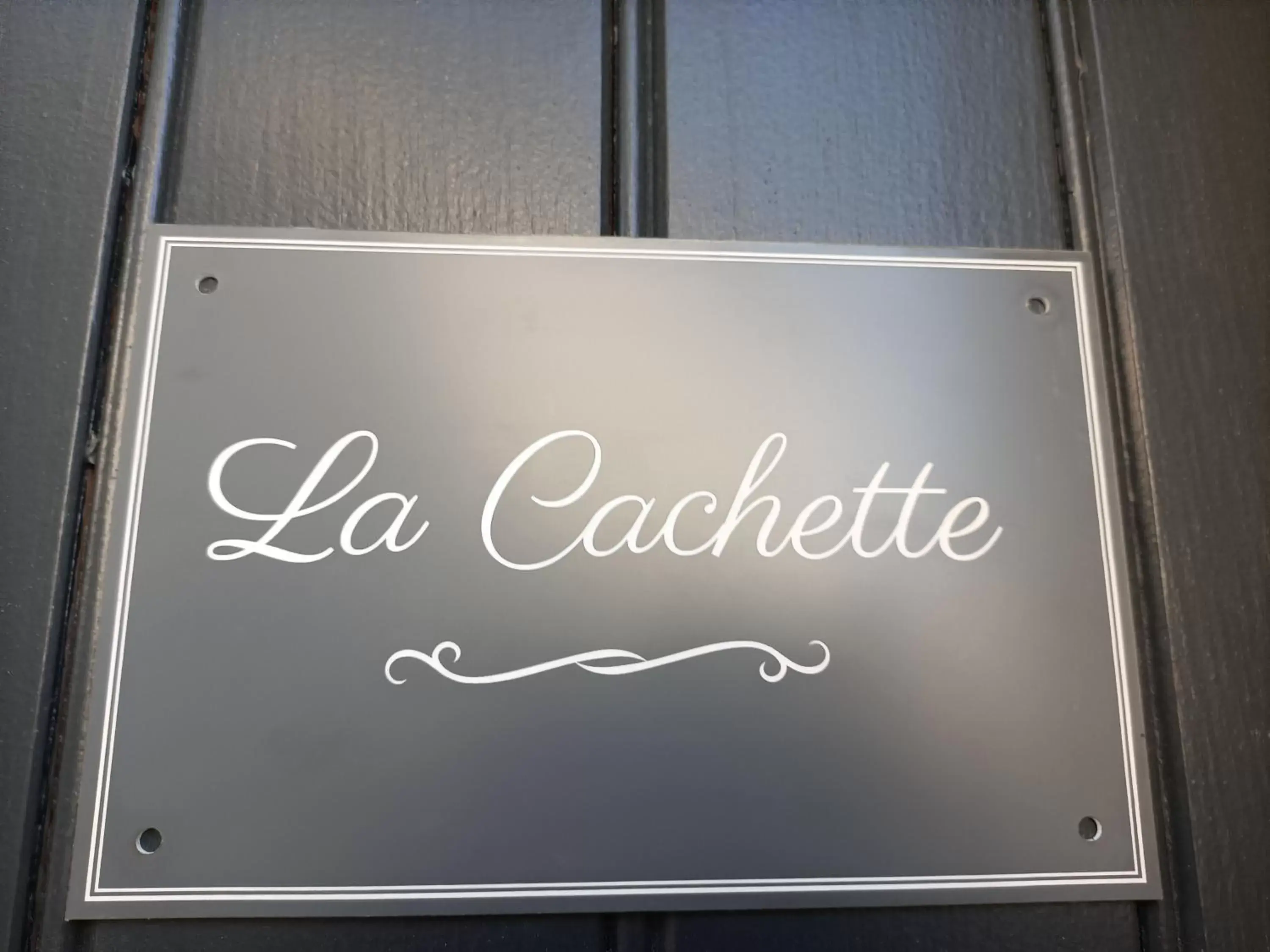 Property logo or sign in La Cachette