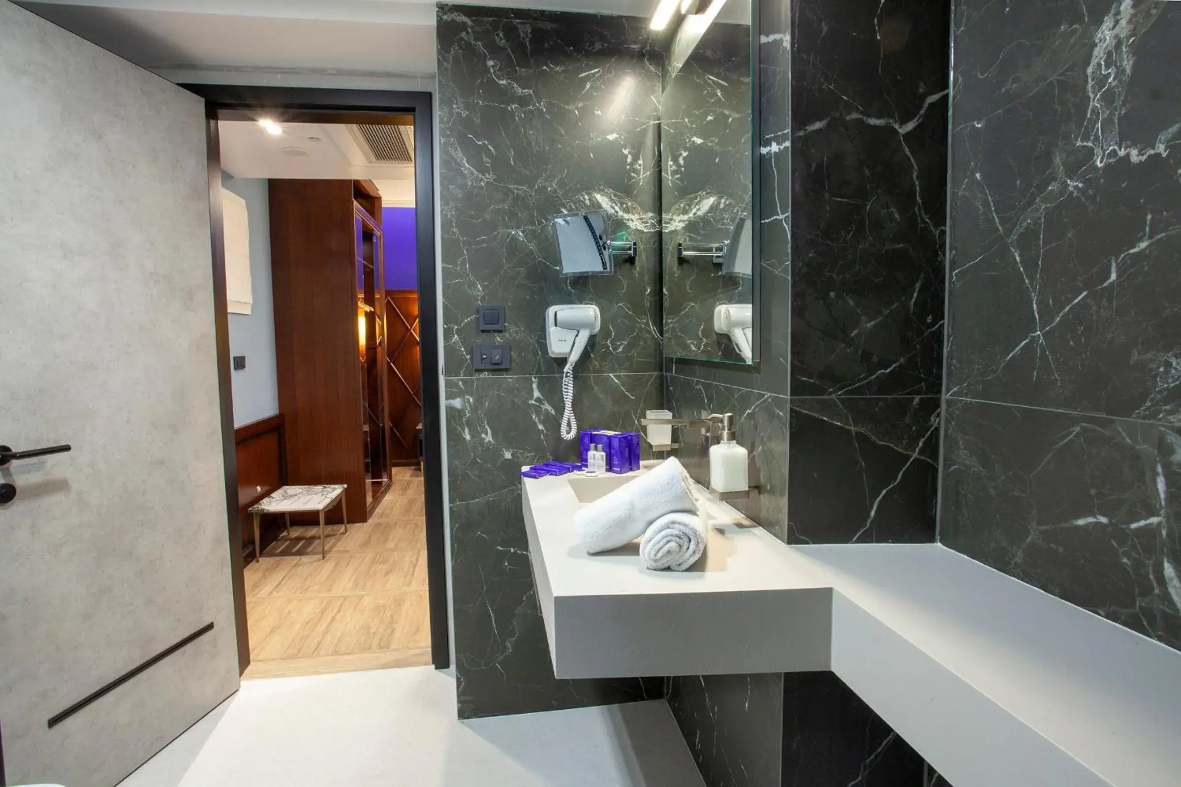 Bathroom in HOTEL SOLUN