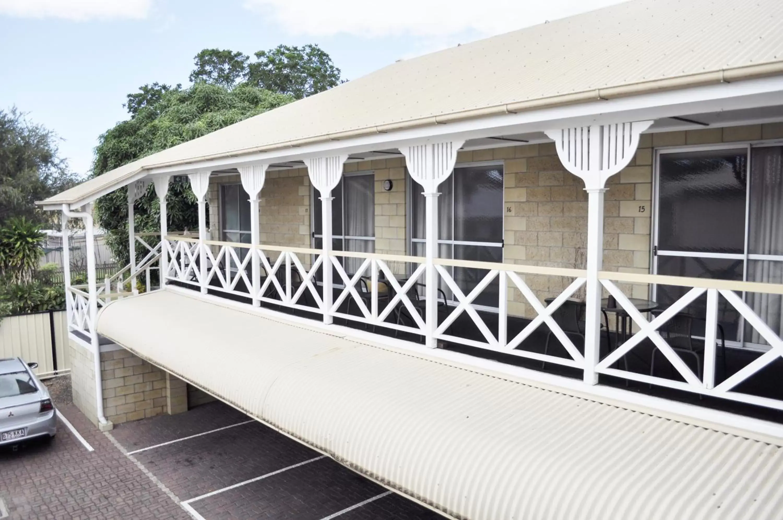 Balcony/Terrace, Property Building in Alexandra Park Motor Inn