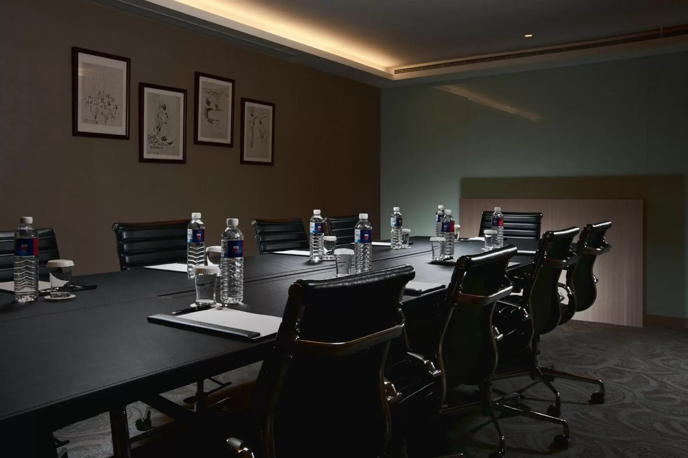 Meeting/conference room in Kaohsiung Chateau de Chine Hotel