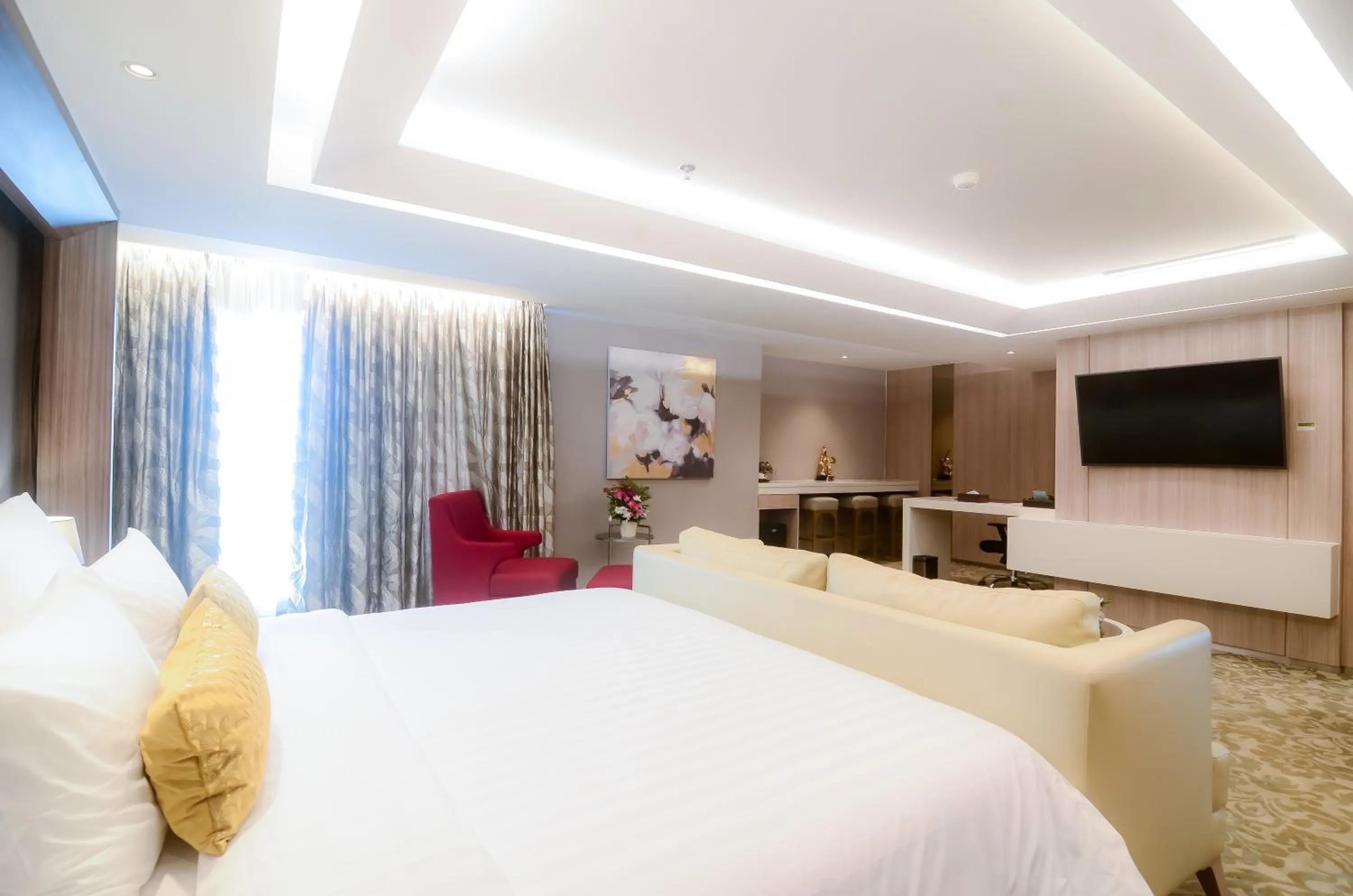 Bed in The Excelton Hotel