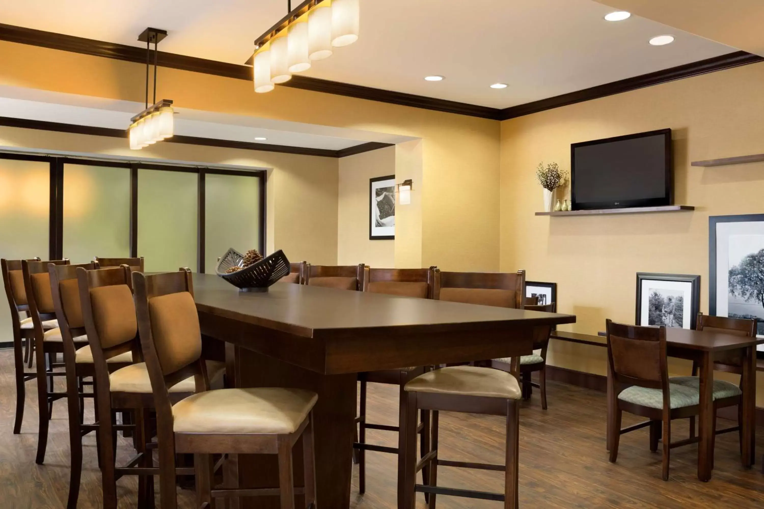 Dining area, Restaurant/Places to Eat in Hampton Inn Stow