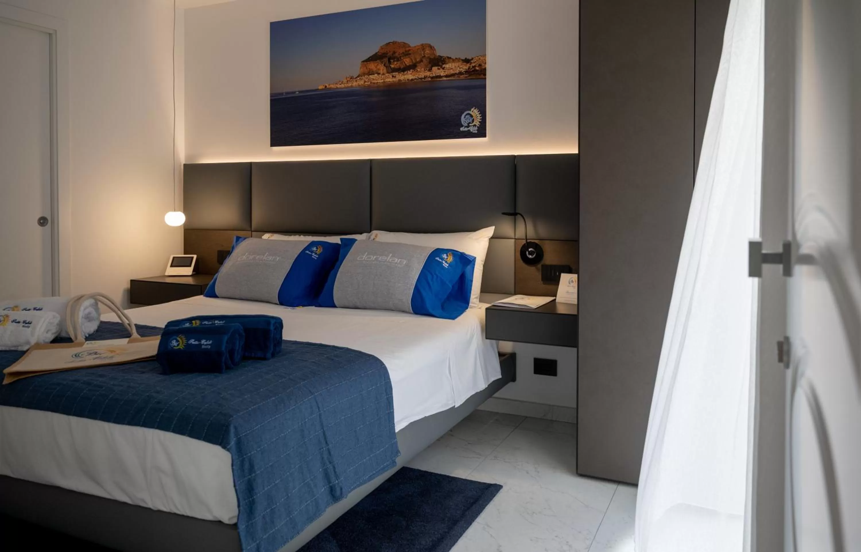 Bedroom, Bed in BM SUITES CEFALU