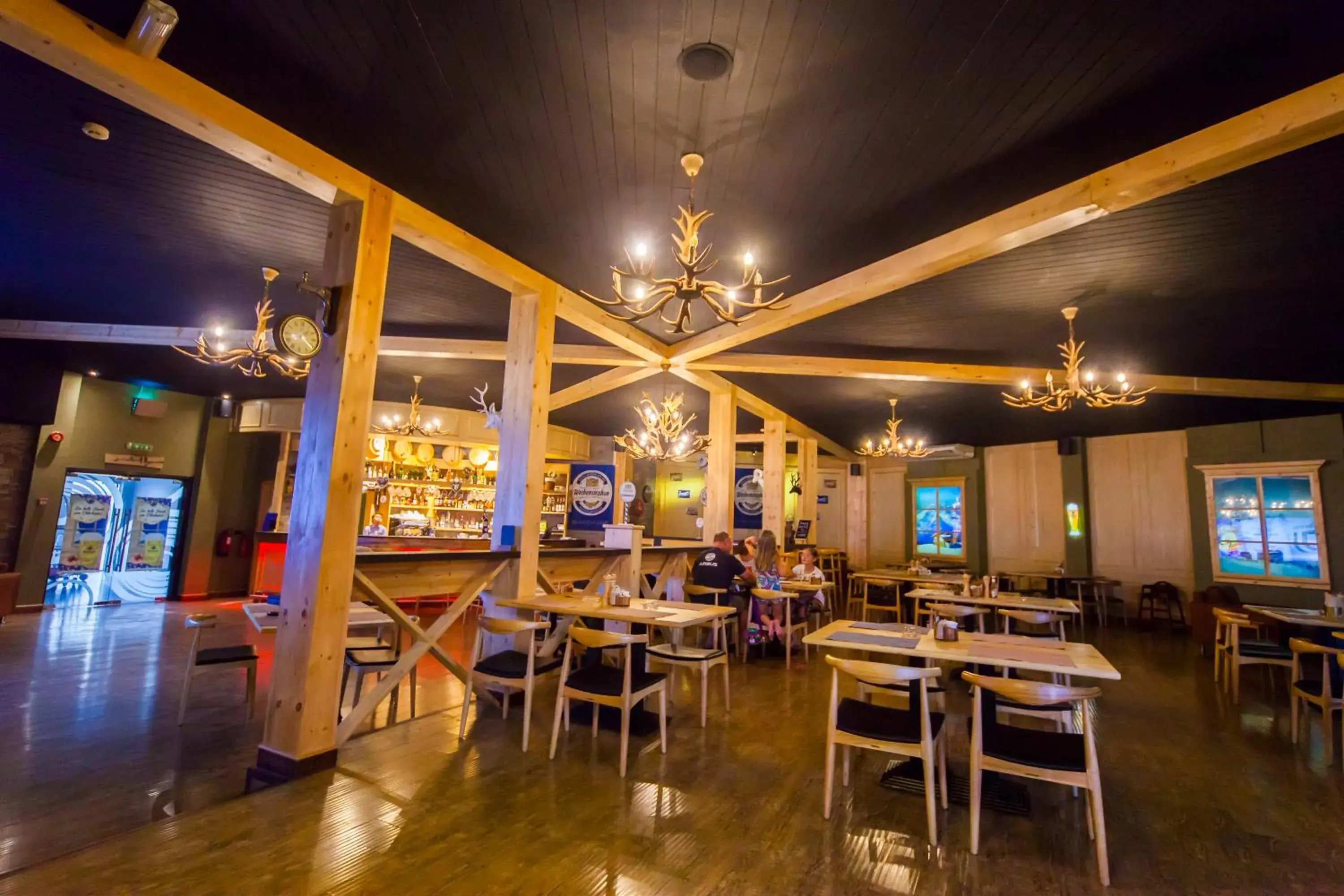 Restaurant/places to eat in Pearl Hotel & Spa Restaurant/places to eat in Pearl Hotel & Spa