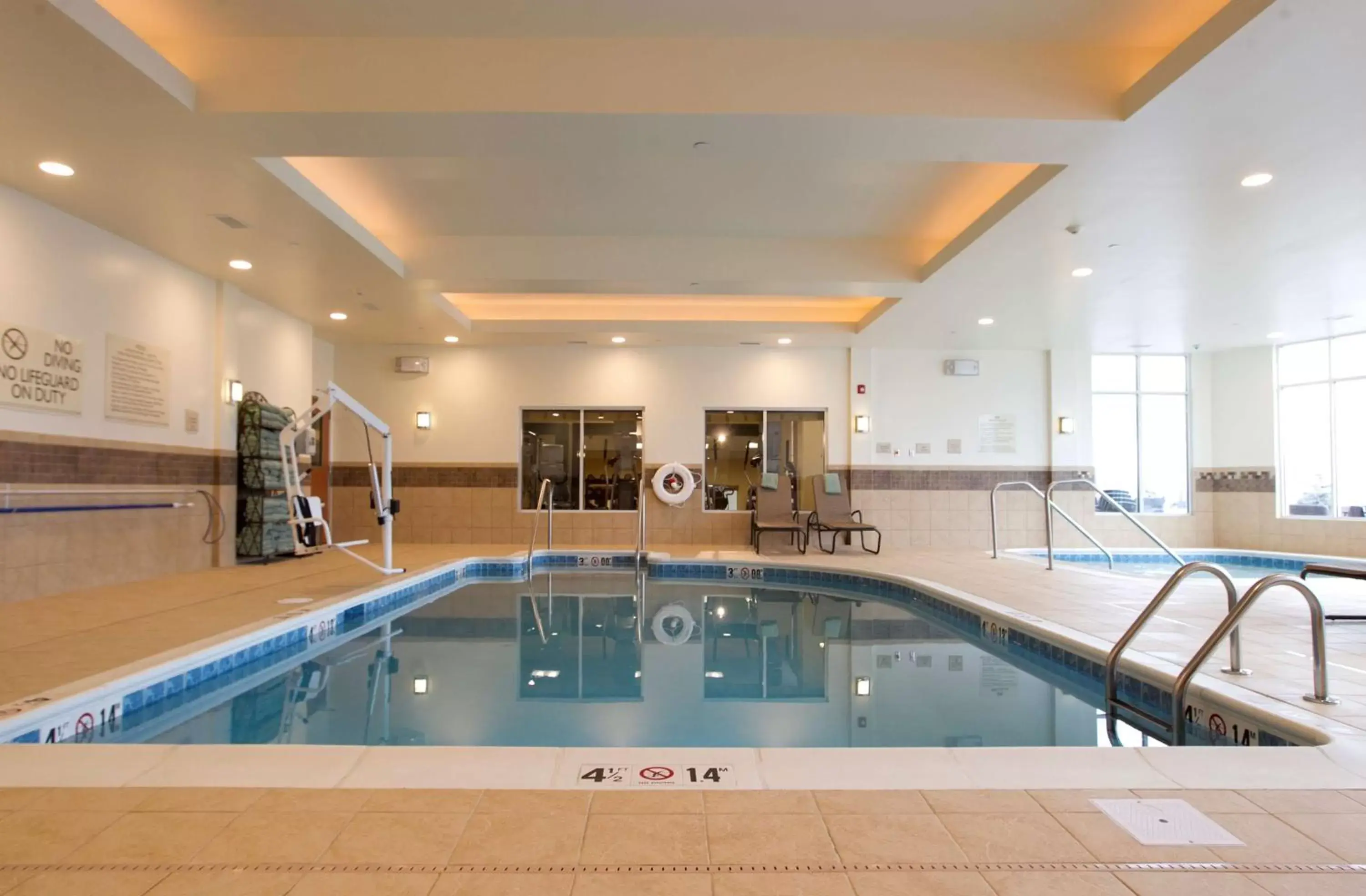 Fitness centre/facilities, Swimming Pool in Hilton Garden Inn Cedar Falls Conference Center