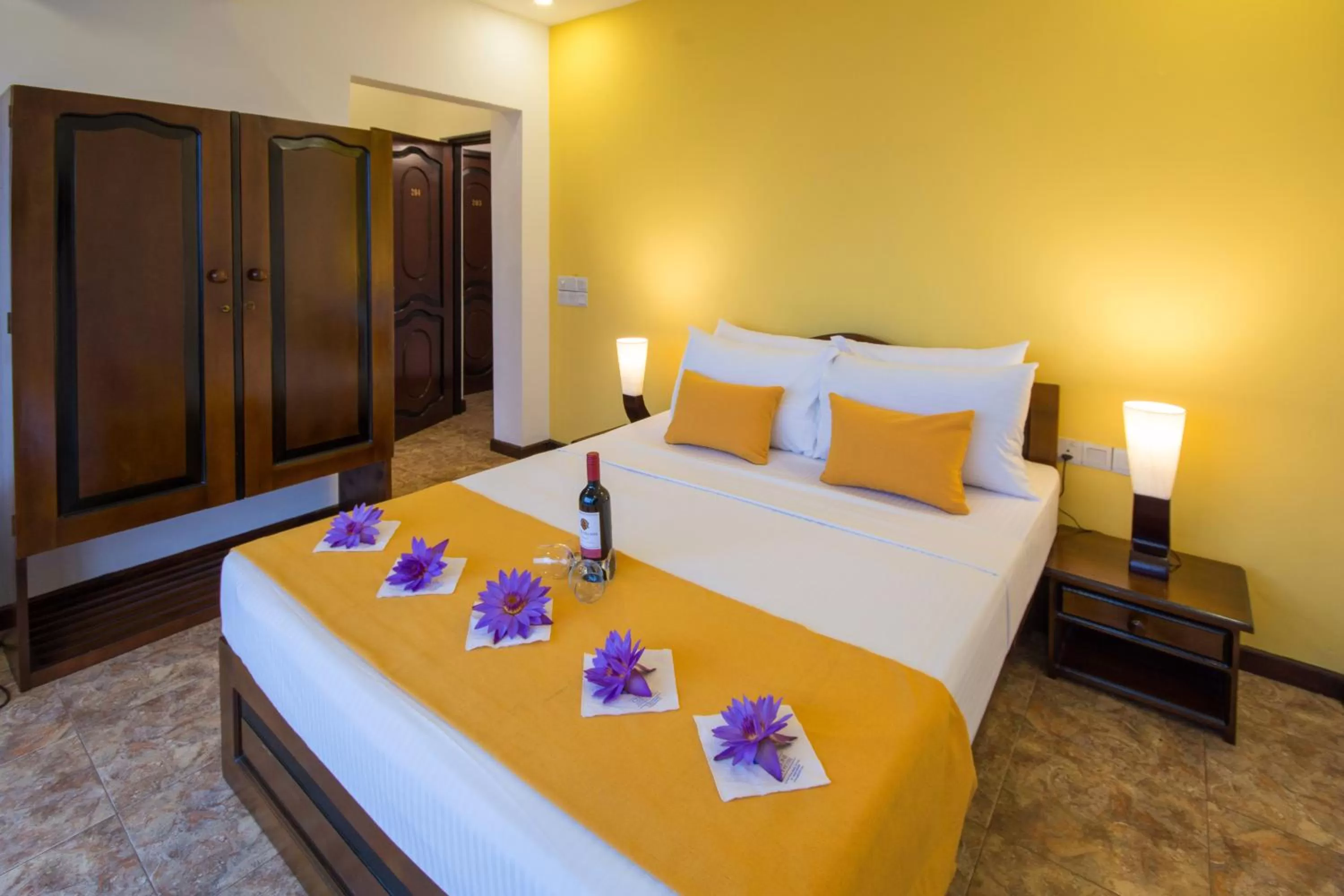 Bed in Ceyloni Panorama Resort