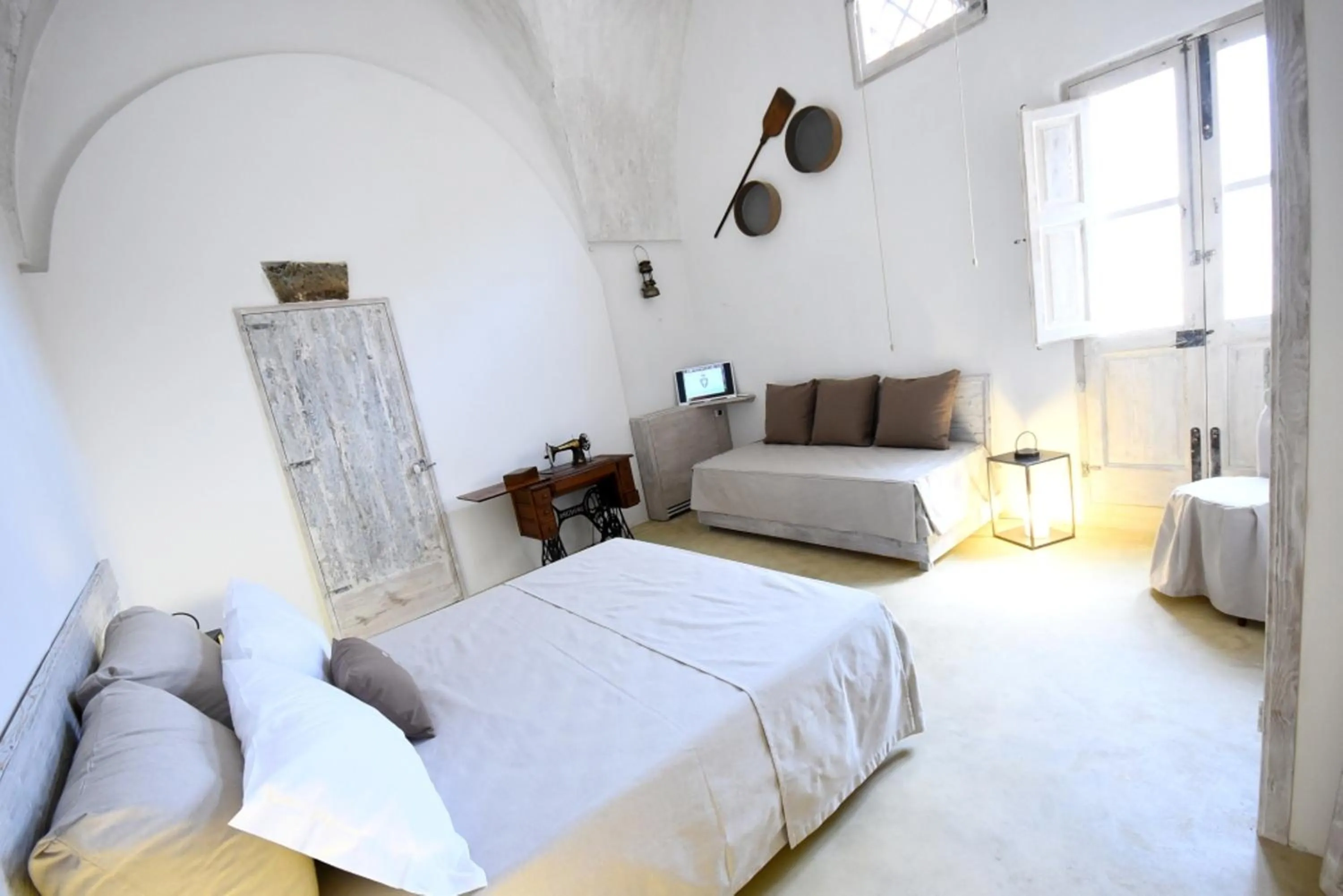 Bedroom, Bed in Palazzo Castriota