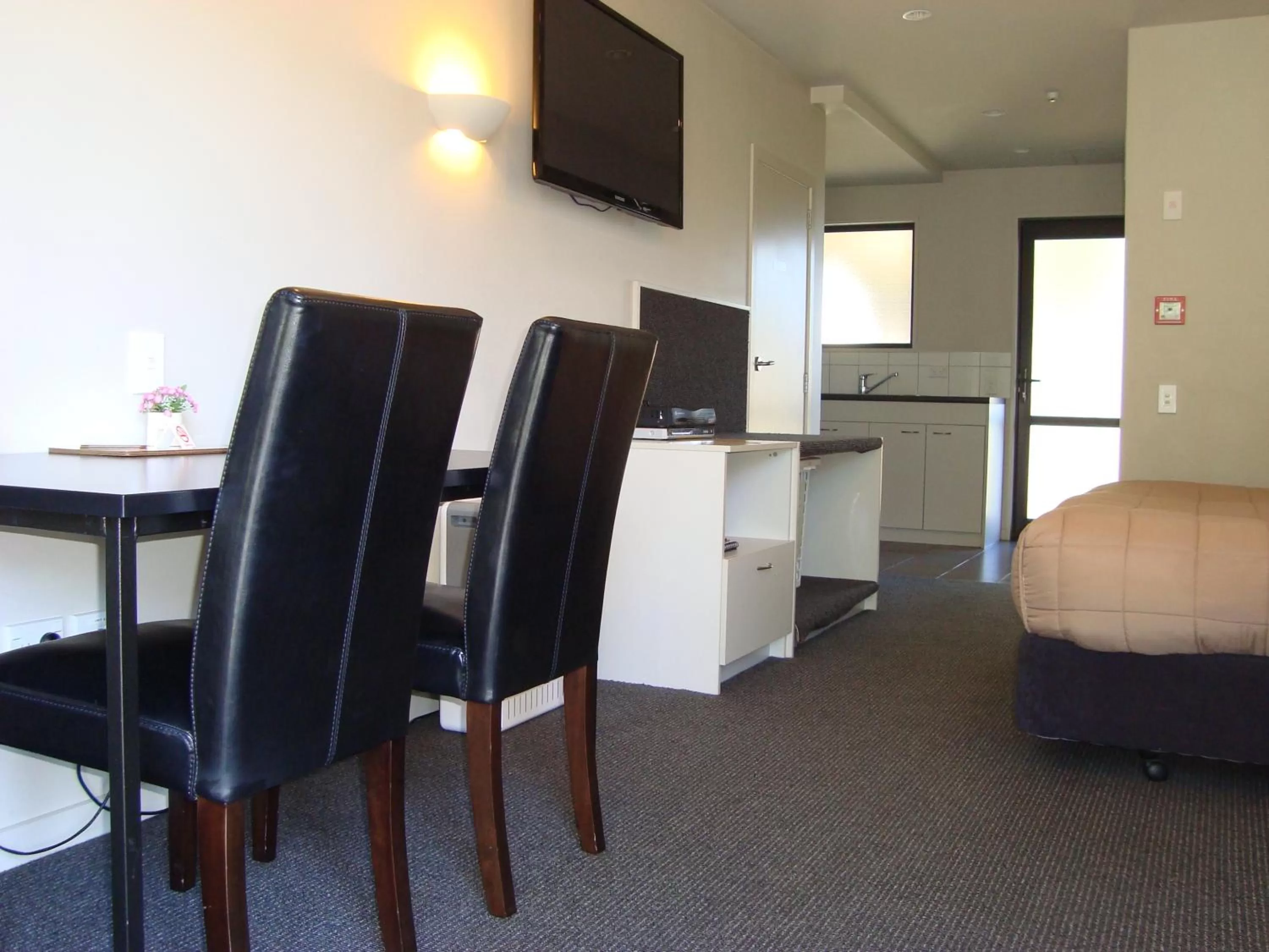 Decorative detail in Azena Suites & Apartment