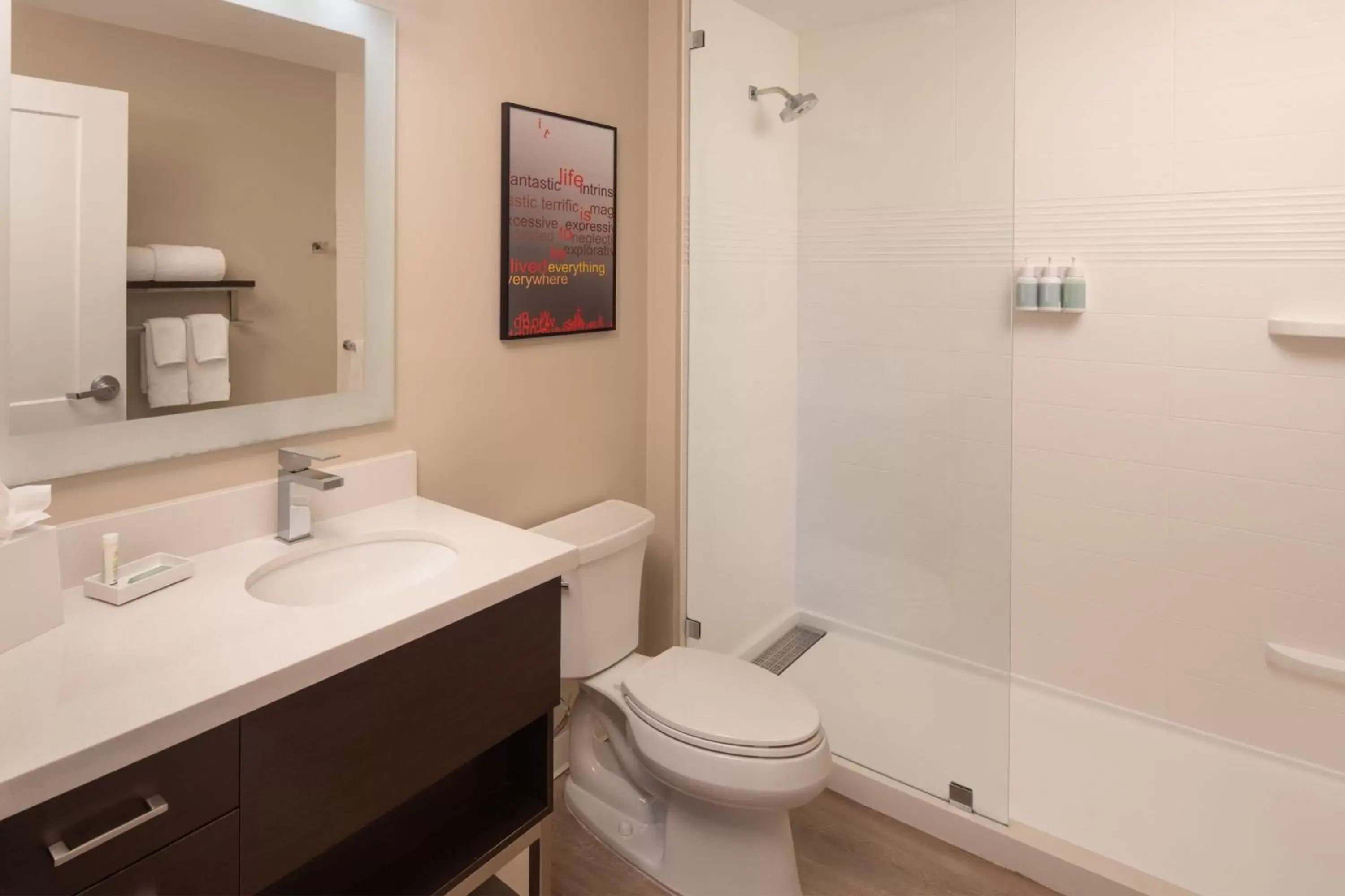 Bathroom in TownePlace Suites Miami Kendall West