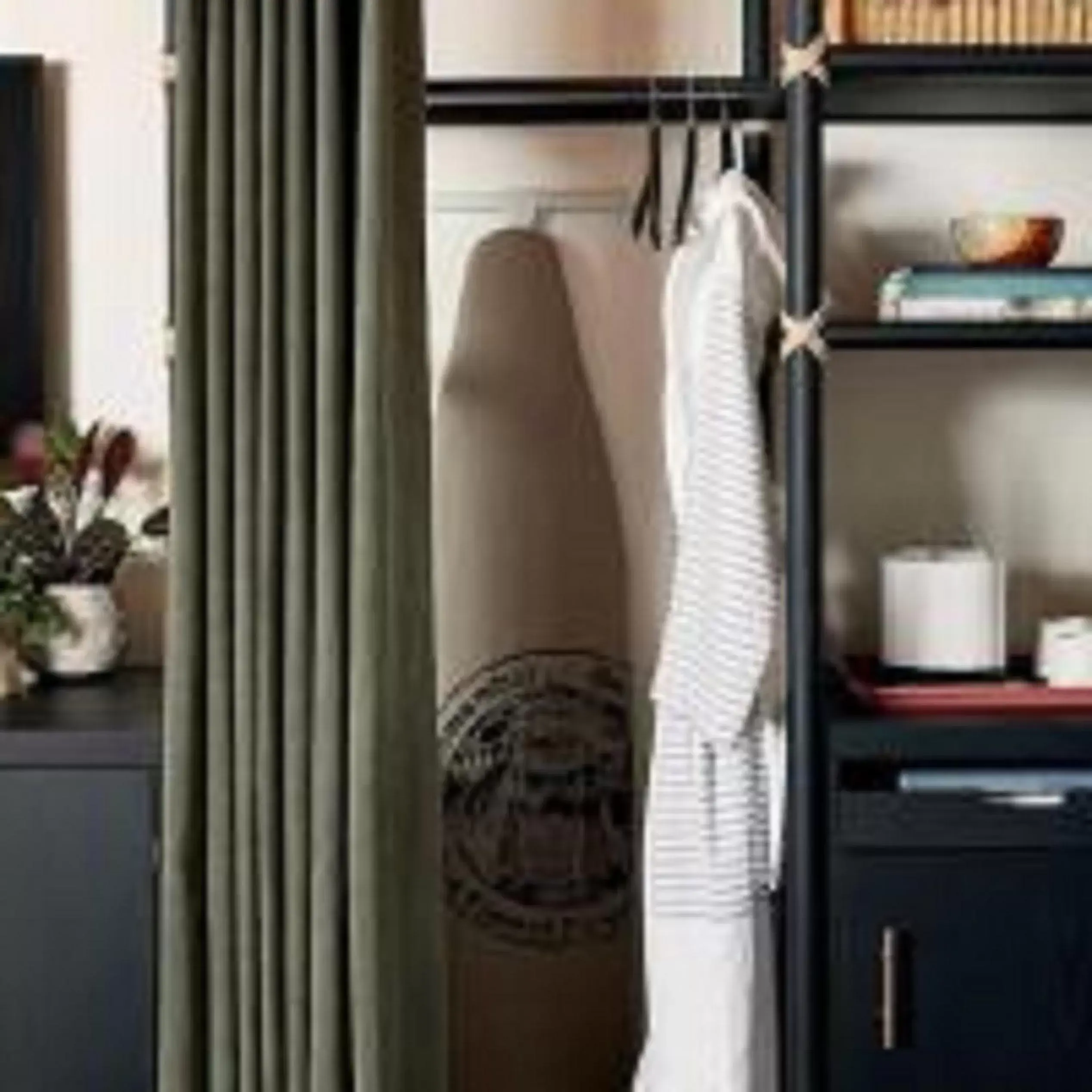 King Suite in El Capitan Hotel King Suite in El Capitan Hotel