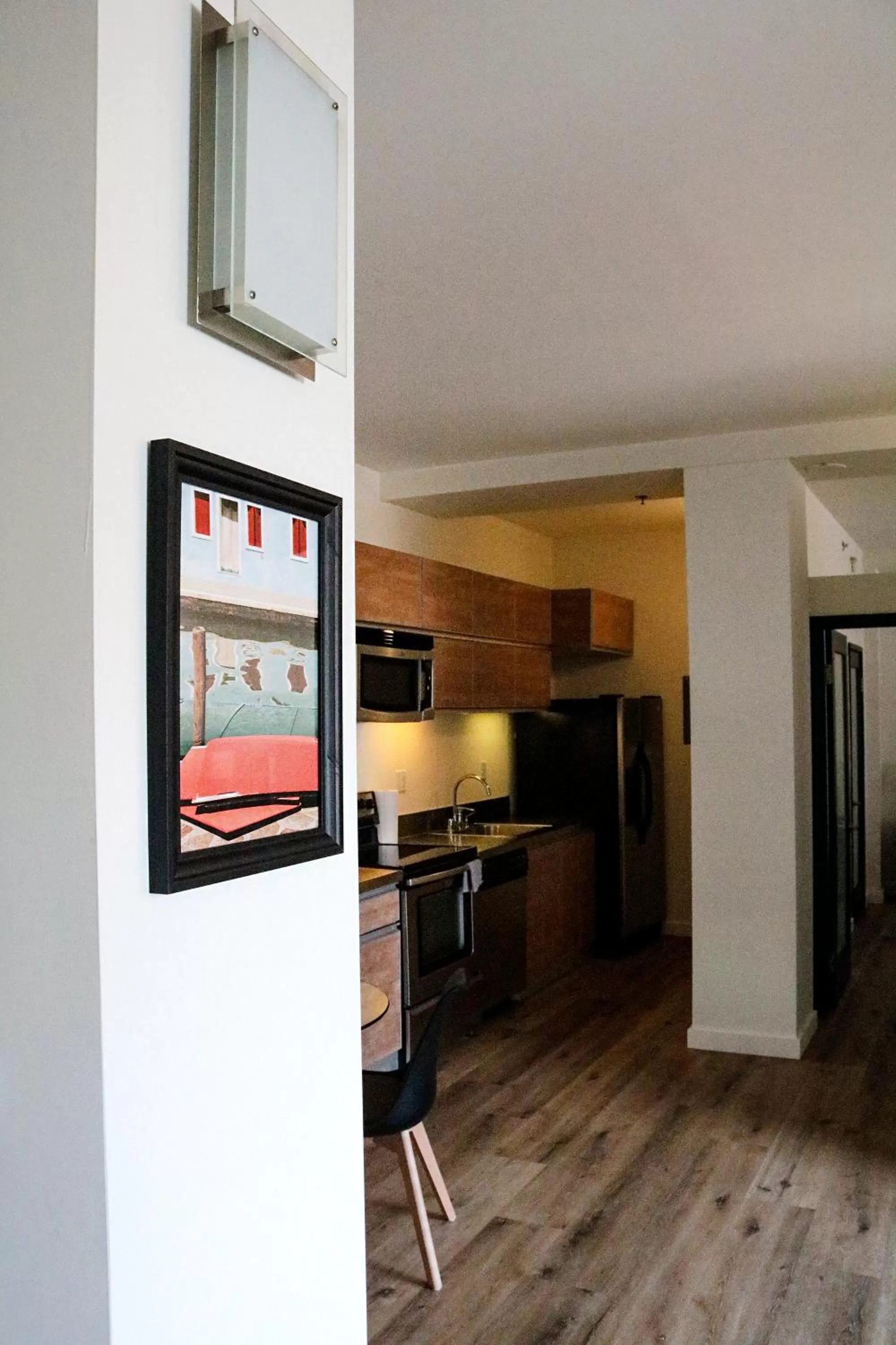 Kitchen/Kitchenette in The Haas Suites