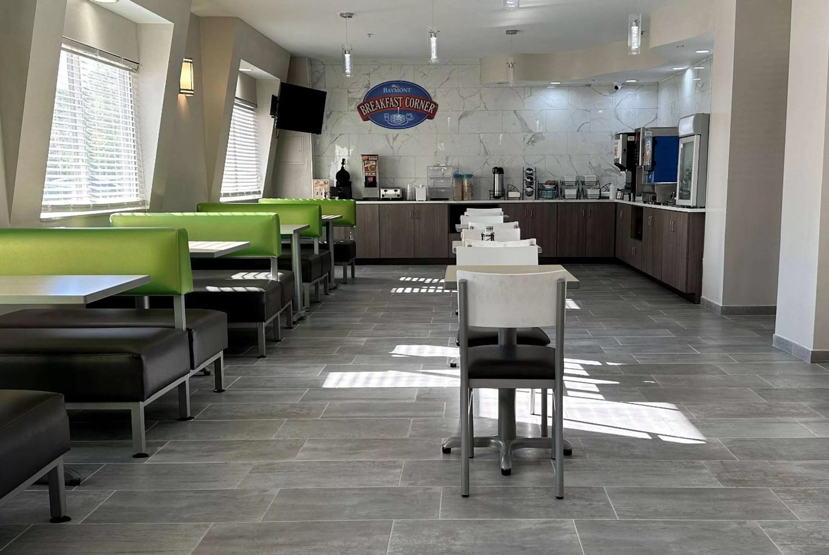 Breakfast in Baymont by Wyndham Noblesville