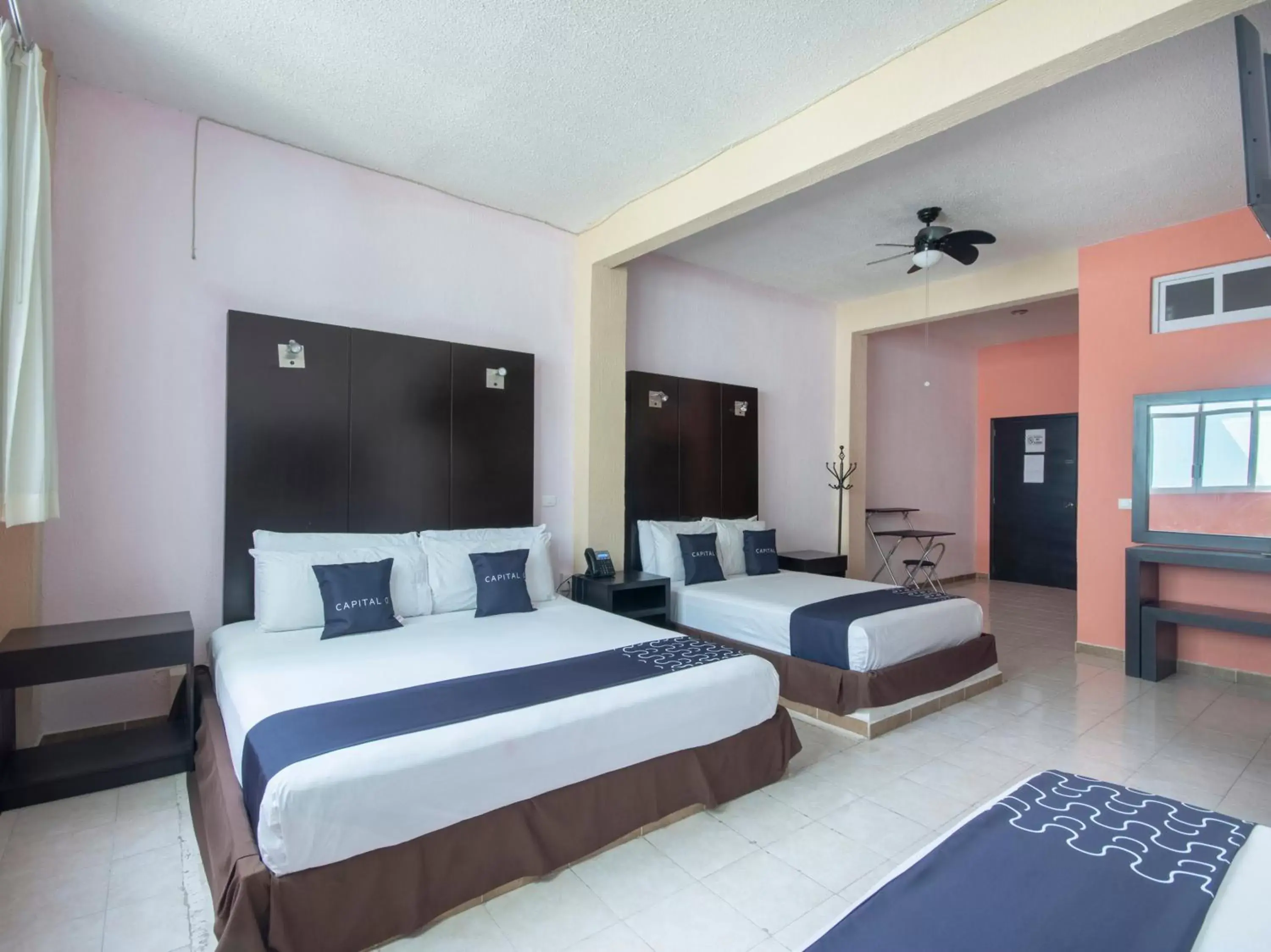 Bedroom in Hotel Spa Shalam