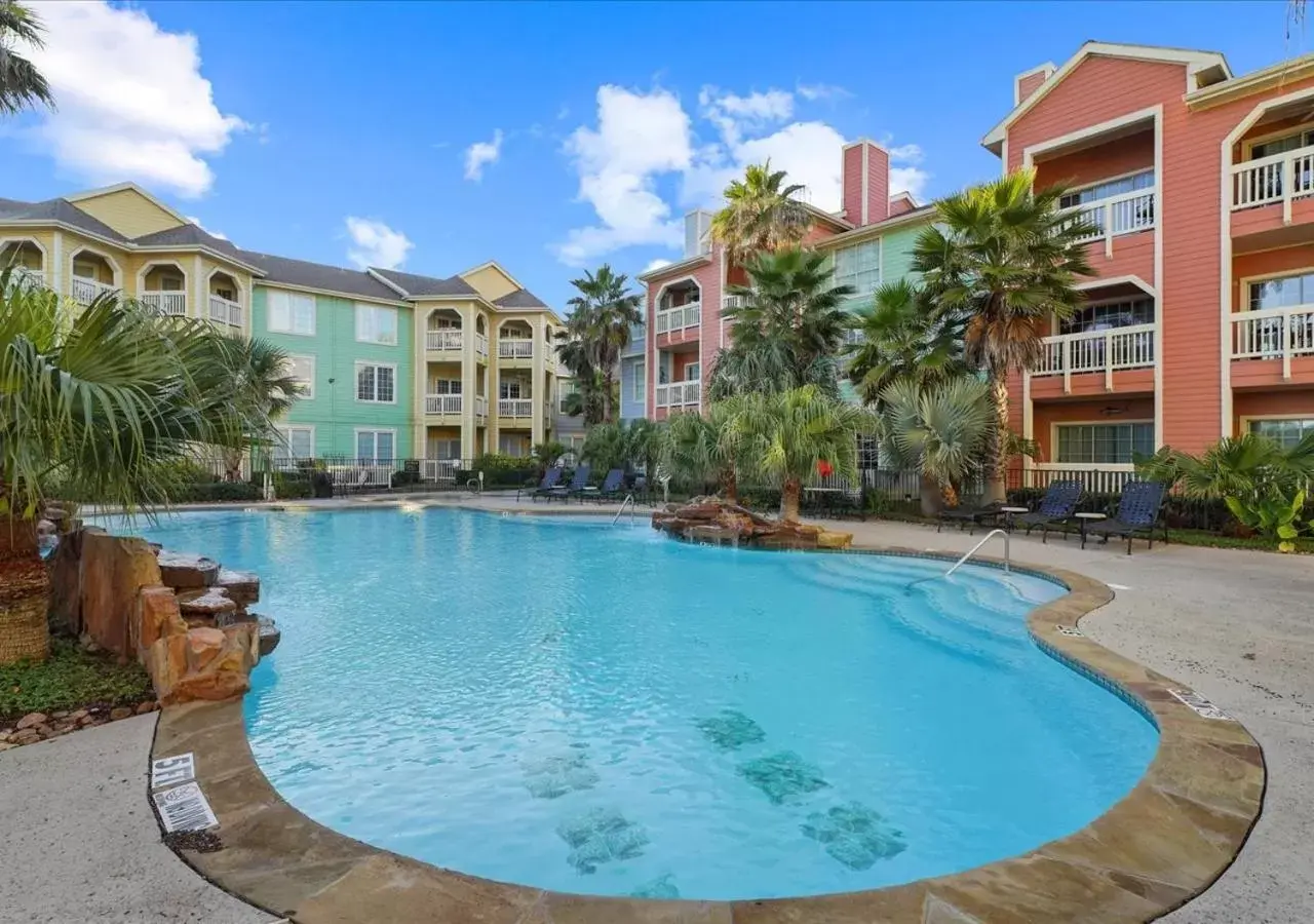 Swimming Pool in The Dawn on Galveston Beach