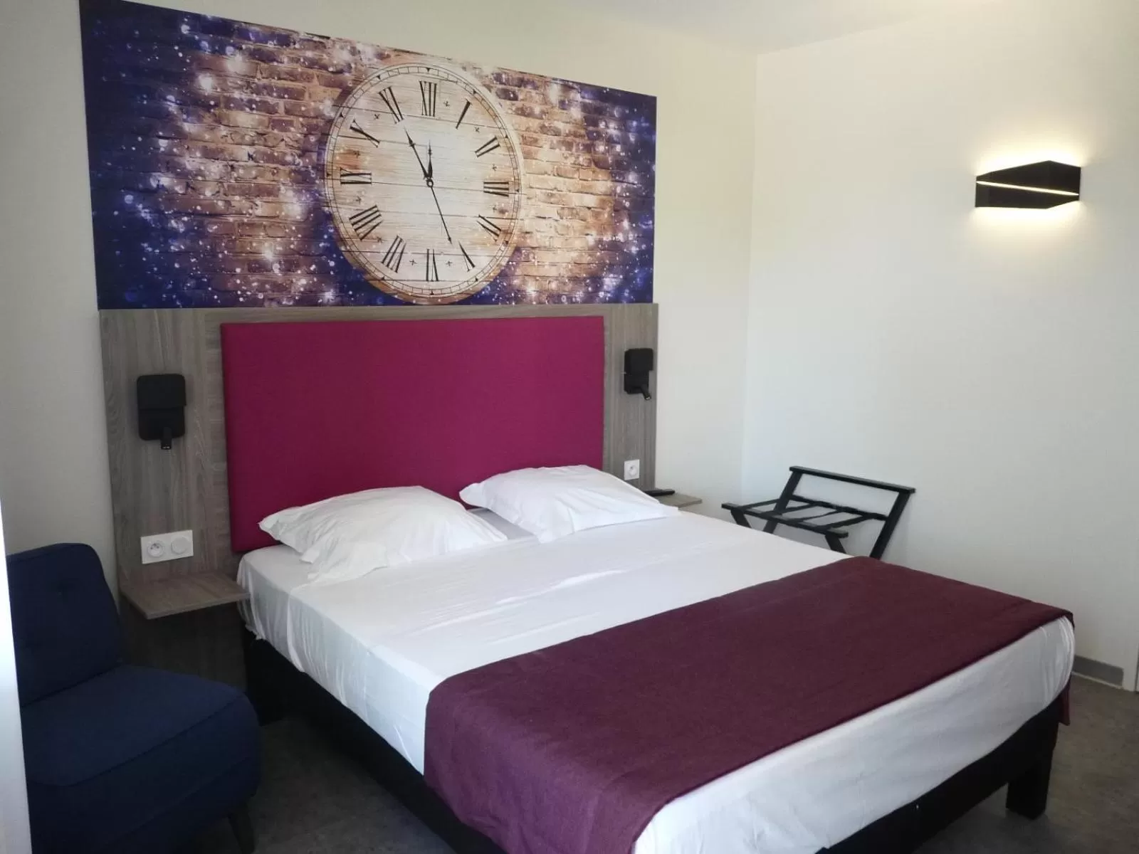 Bed in L'Horloge Gourmande