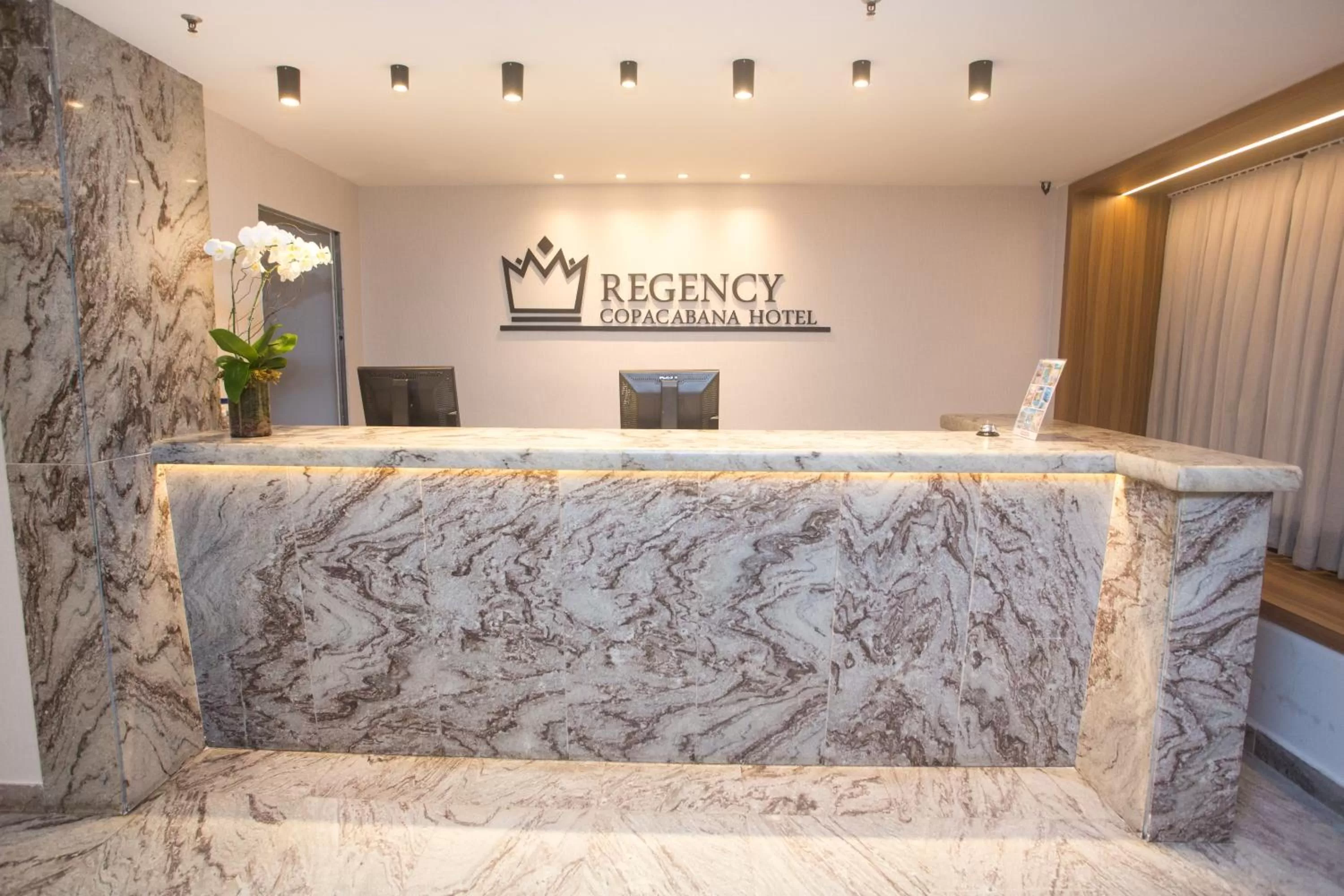 Lobby or reception in Regency Copacabana Hotel