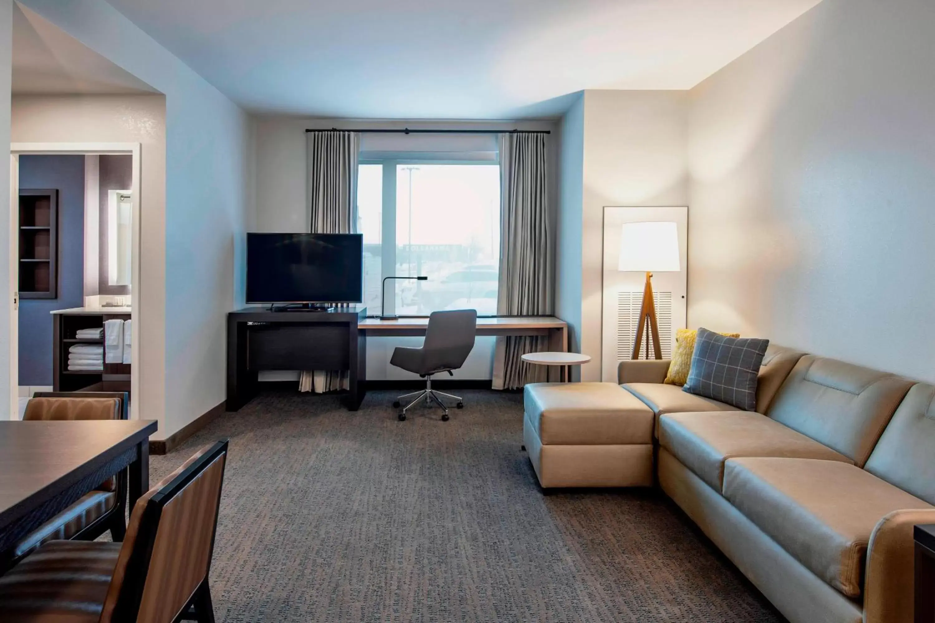 Living room, Seating Area in Residence Inn by Marriott Winnipeg