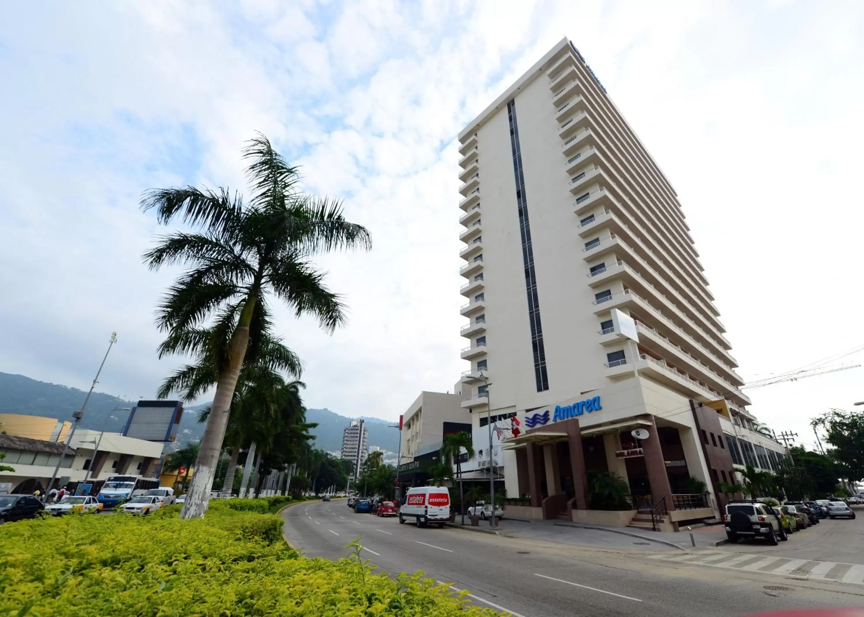 Facade/entrance, Property Building in Amarea Hotel Acapulco