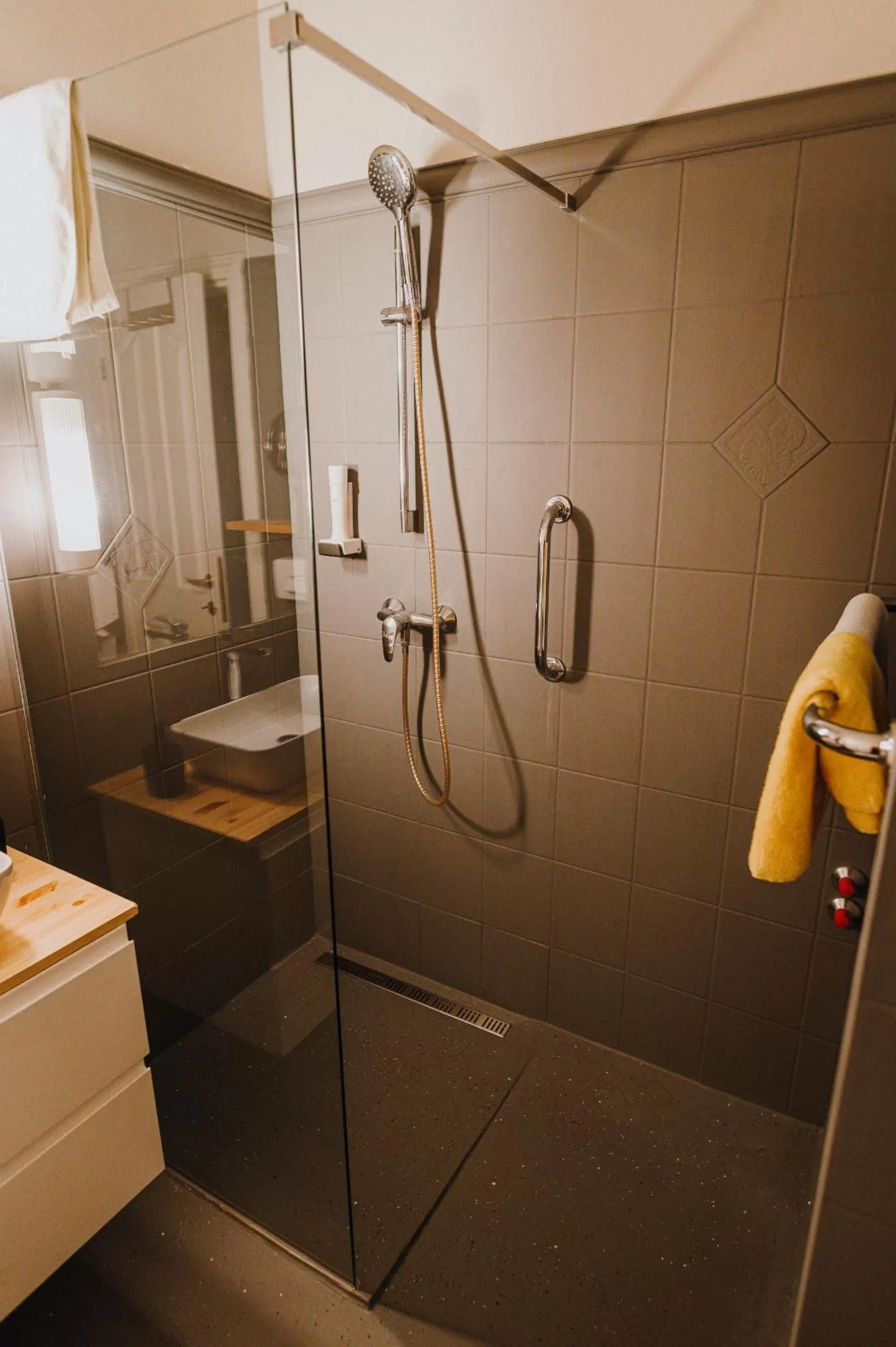 Bathroom in Hotel Piano
