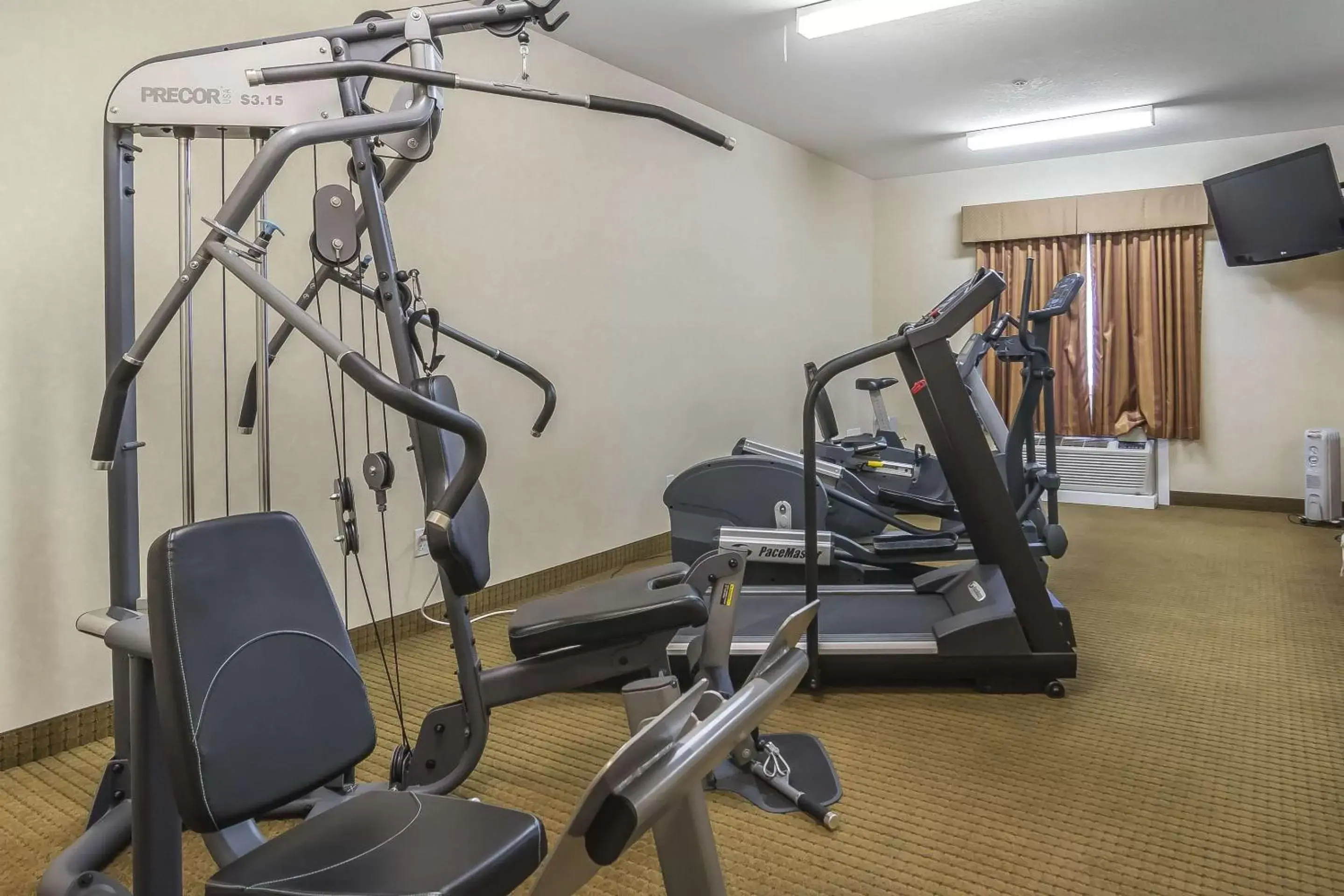 Fitness centre/facilities, Fitness Center/Facilities in Comfort Inn & Suites Edson