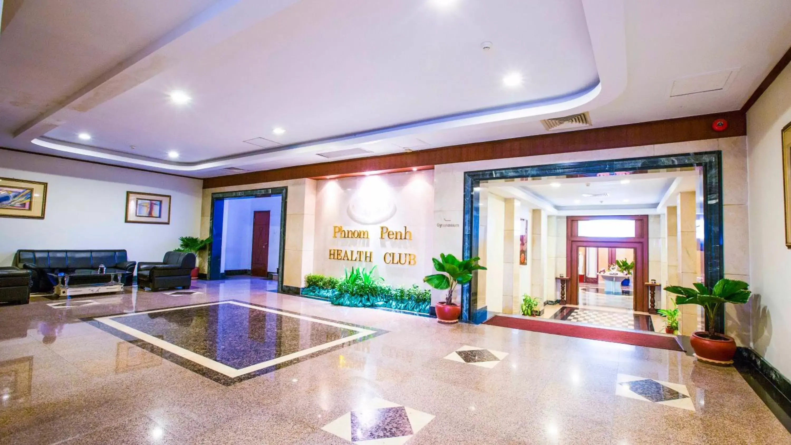 Spa and wellness centre/facilities, Lobby/Reception in Phnom Penh Hotel