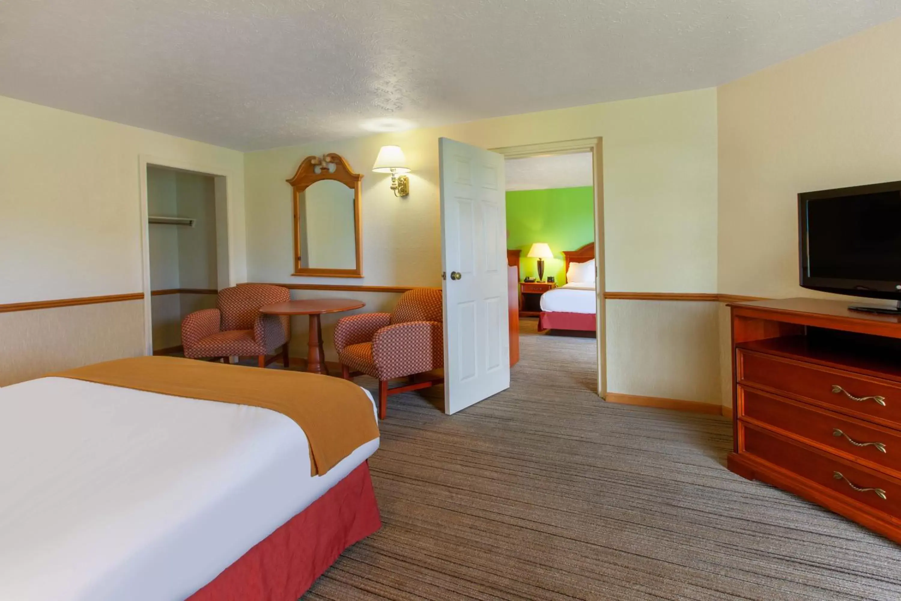 Bed, Room Photo in Apple Tree Inn; SureStay Collection by Best Western