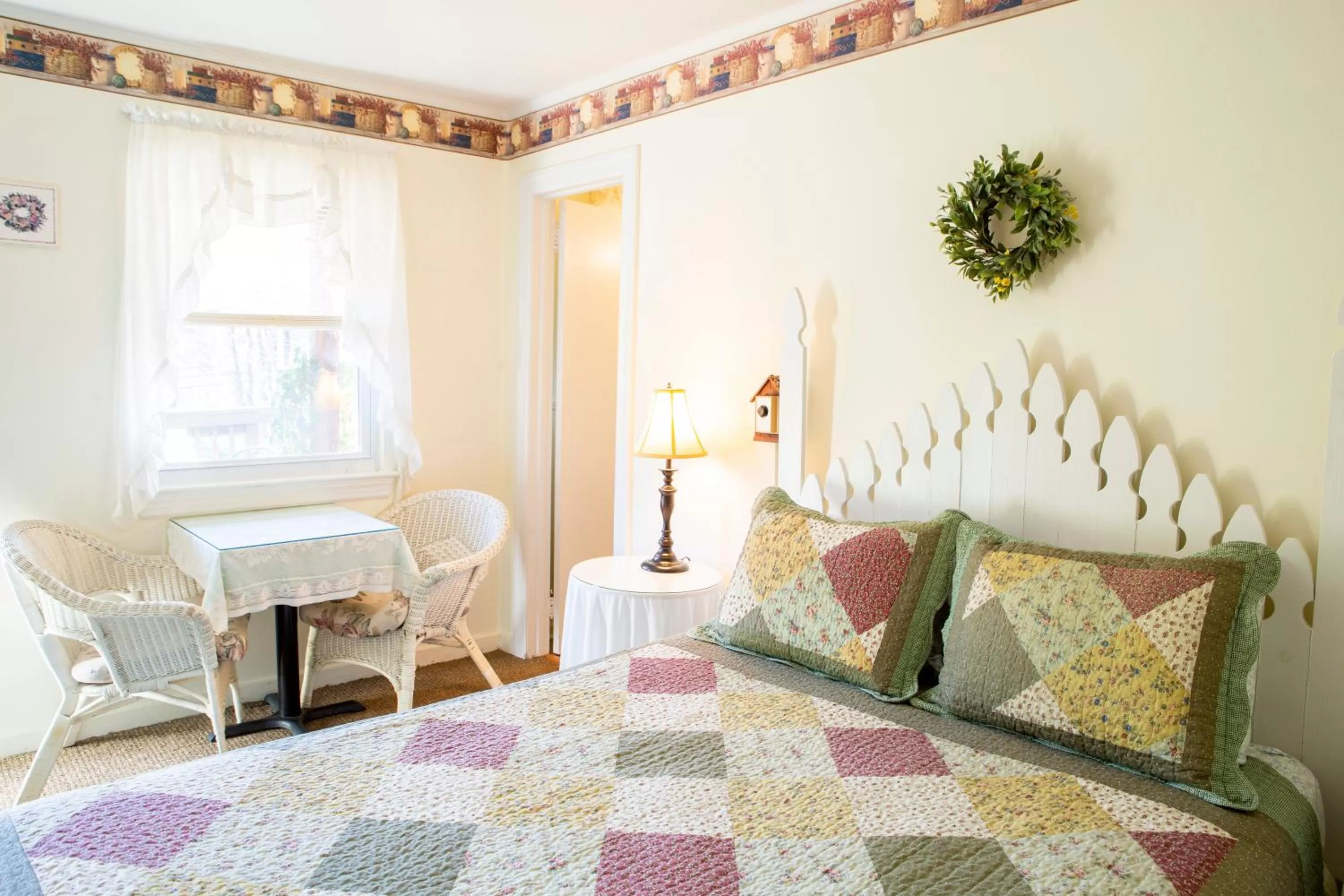 Bed in The Chimney Rock Inn & Cottages