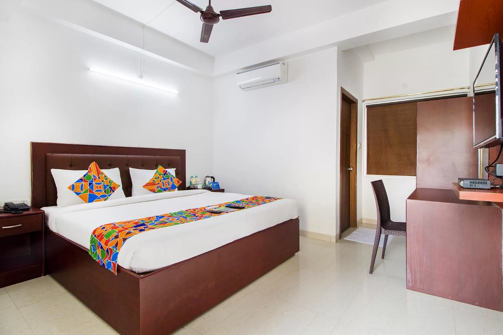 Bed in FabHotel Limestone Suites -750M from Yashoda Hospitals, Somajiguda