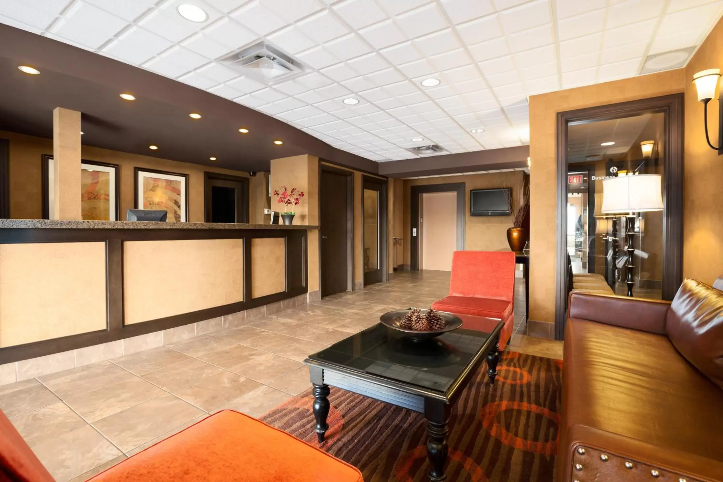 Lobby or reception, Lobby/Reception in Ramada by Wyndham Surrey/Langley