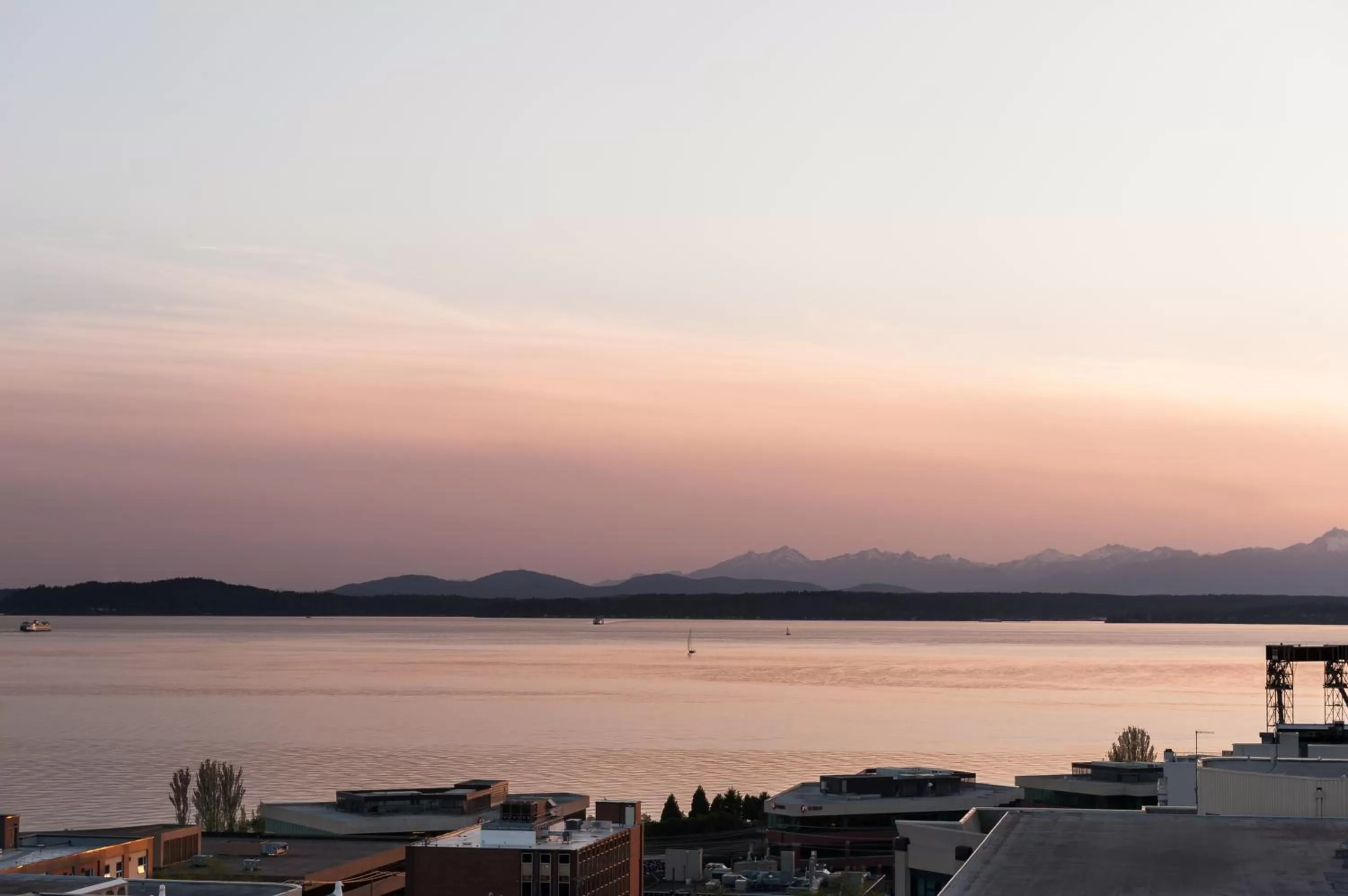 City view in The Mediterranean Inn