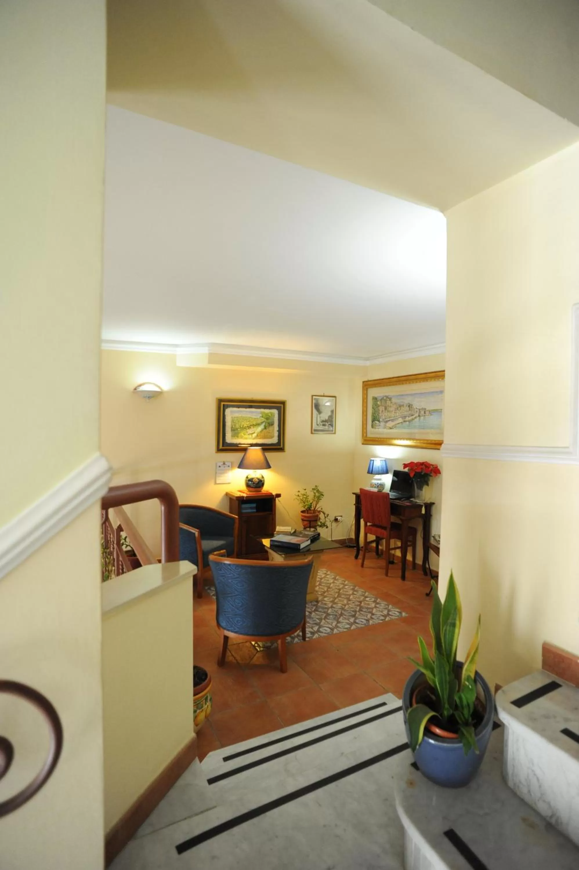 Communal lounge/ TV room in Hotel Mediterraneo