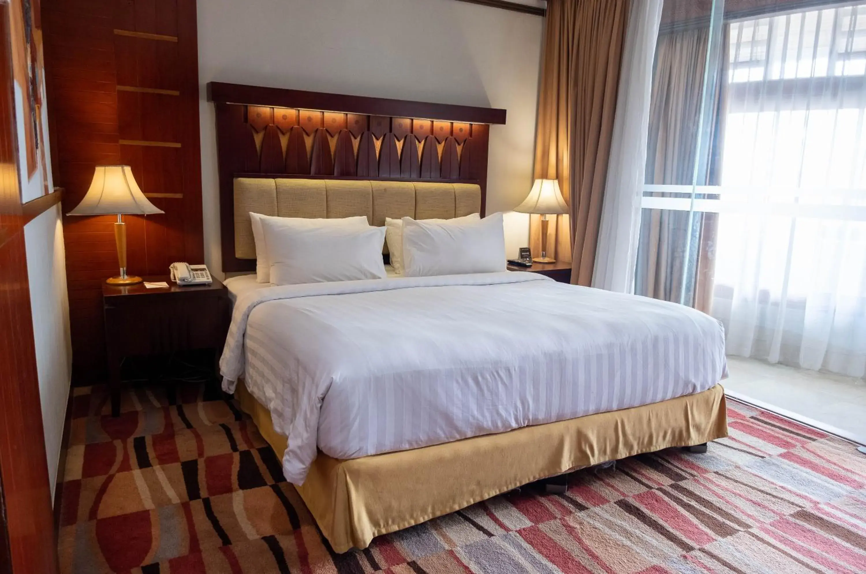 Bed in Hotel Bidakara Grand Savoy Homann Bandung