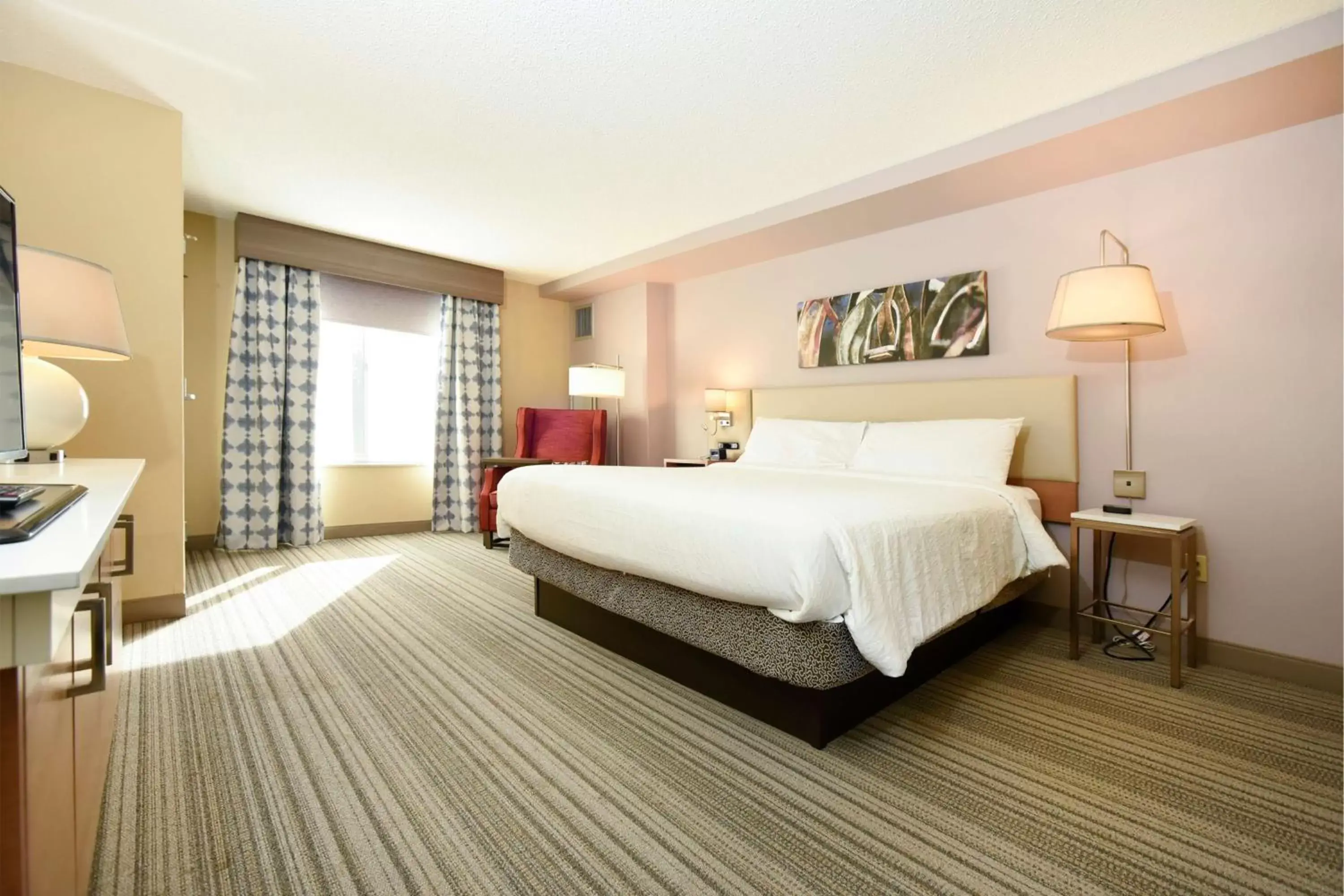 Bed in Hilton Garden Inn Saratoga Springs
